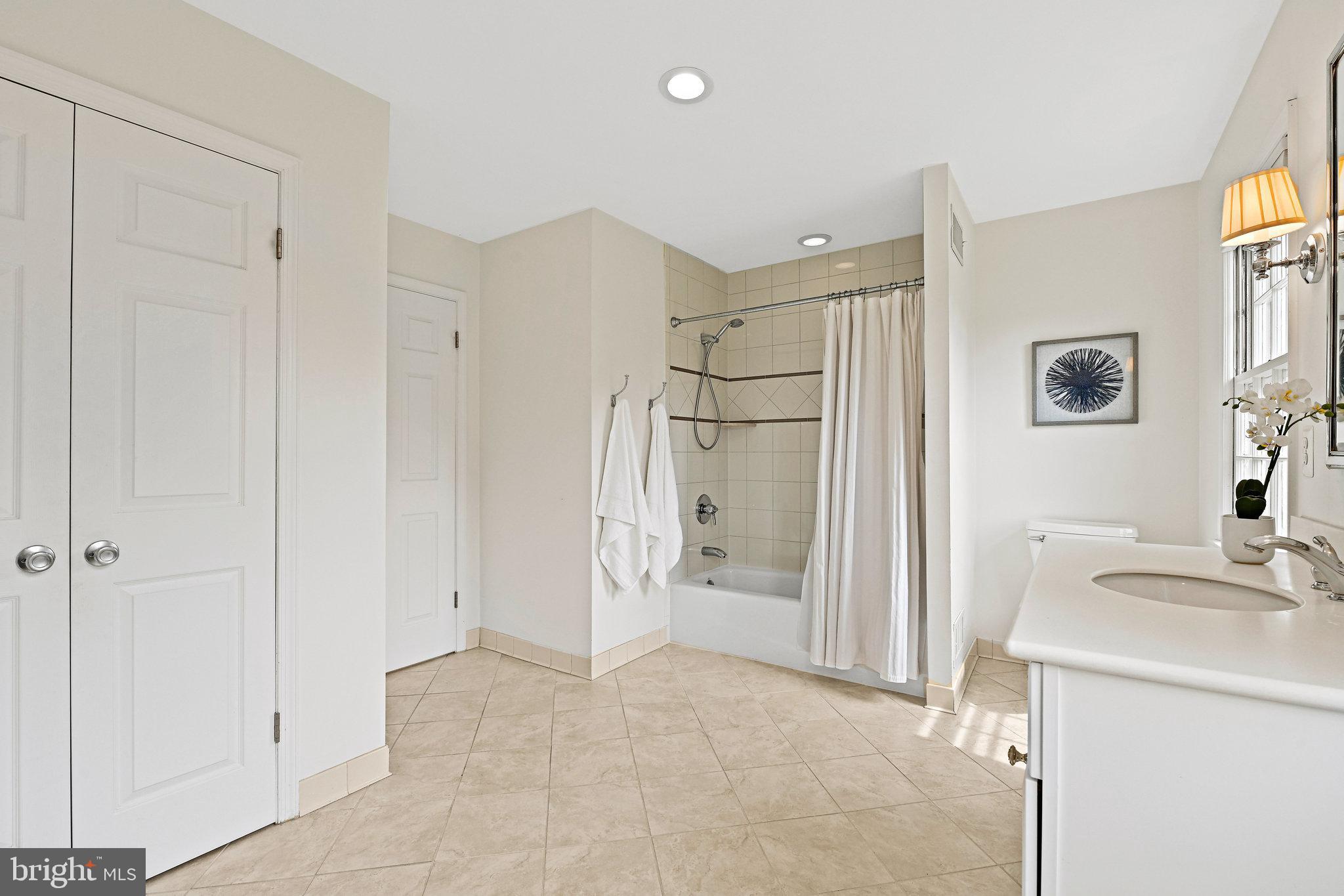 GREENWAY HEIGHTS - Residential