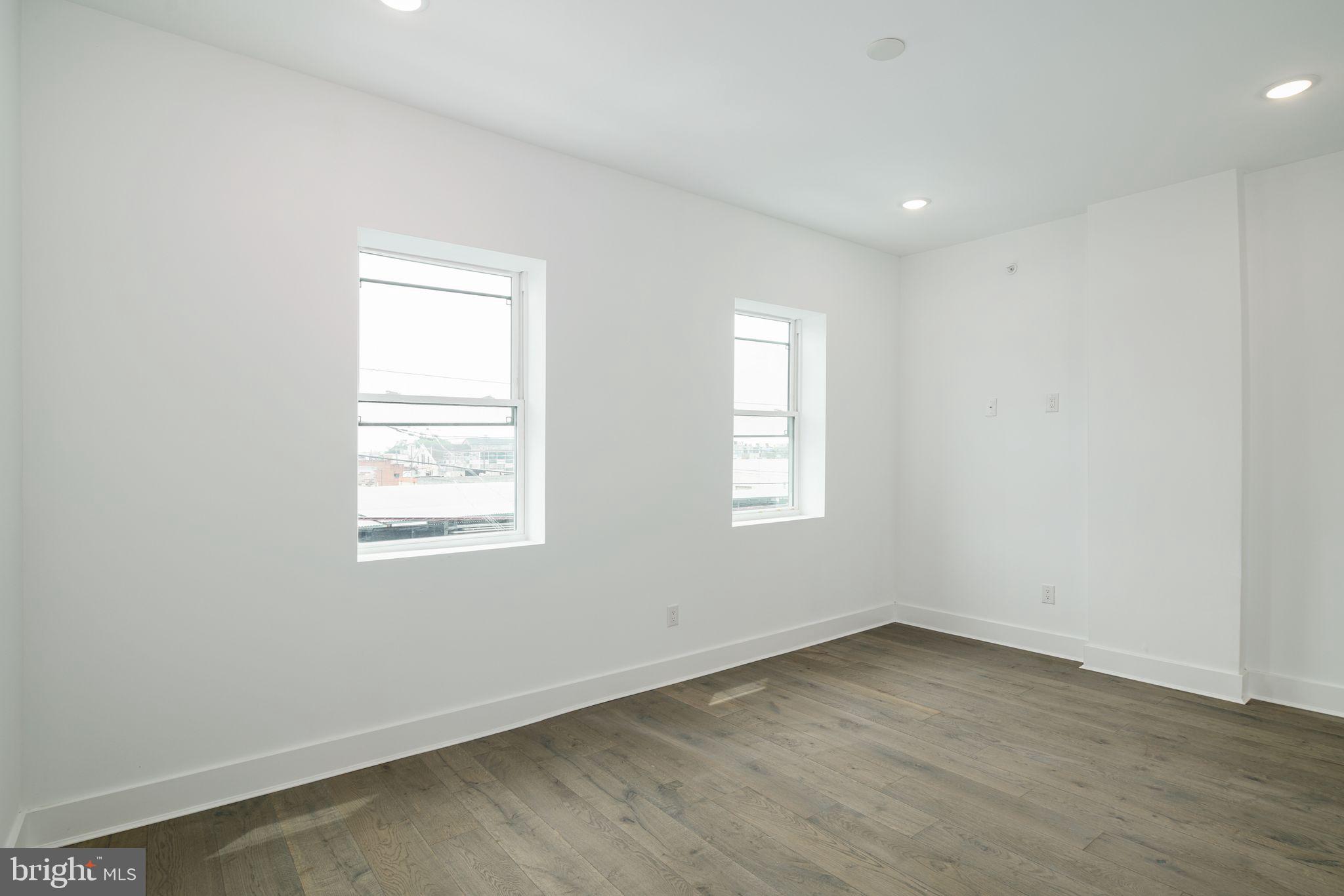 GRADUATE HOSPITAL - Residential Lease