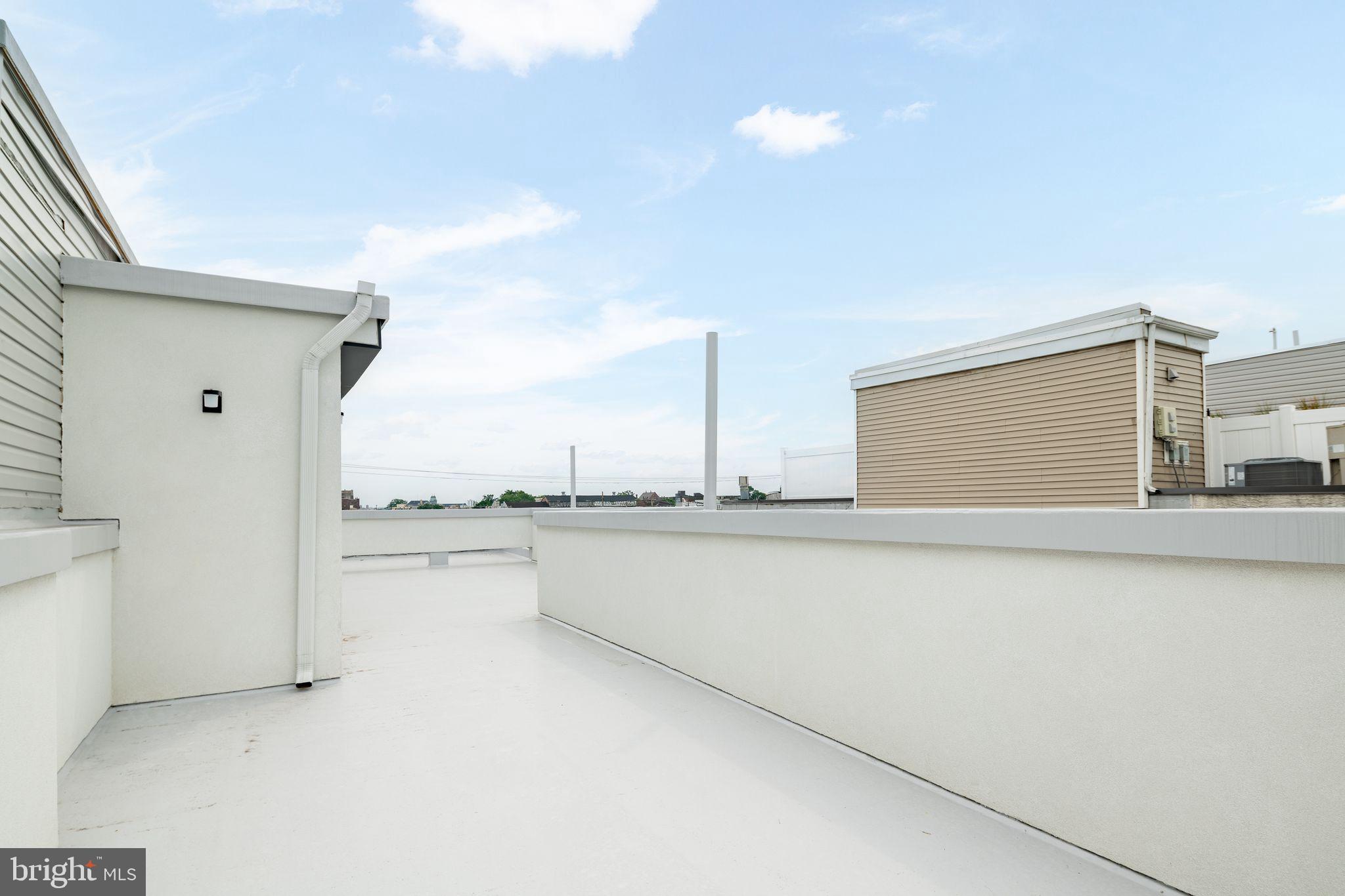 GRADUATE HOSPITAL - Residential Lease