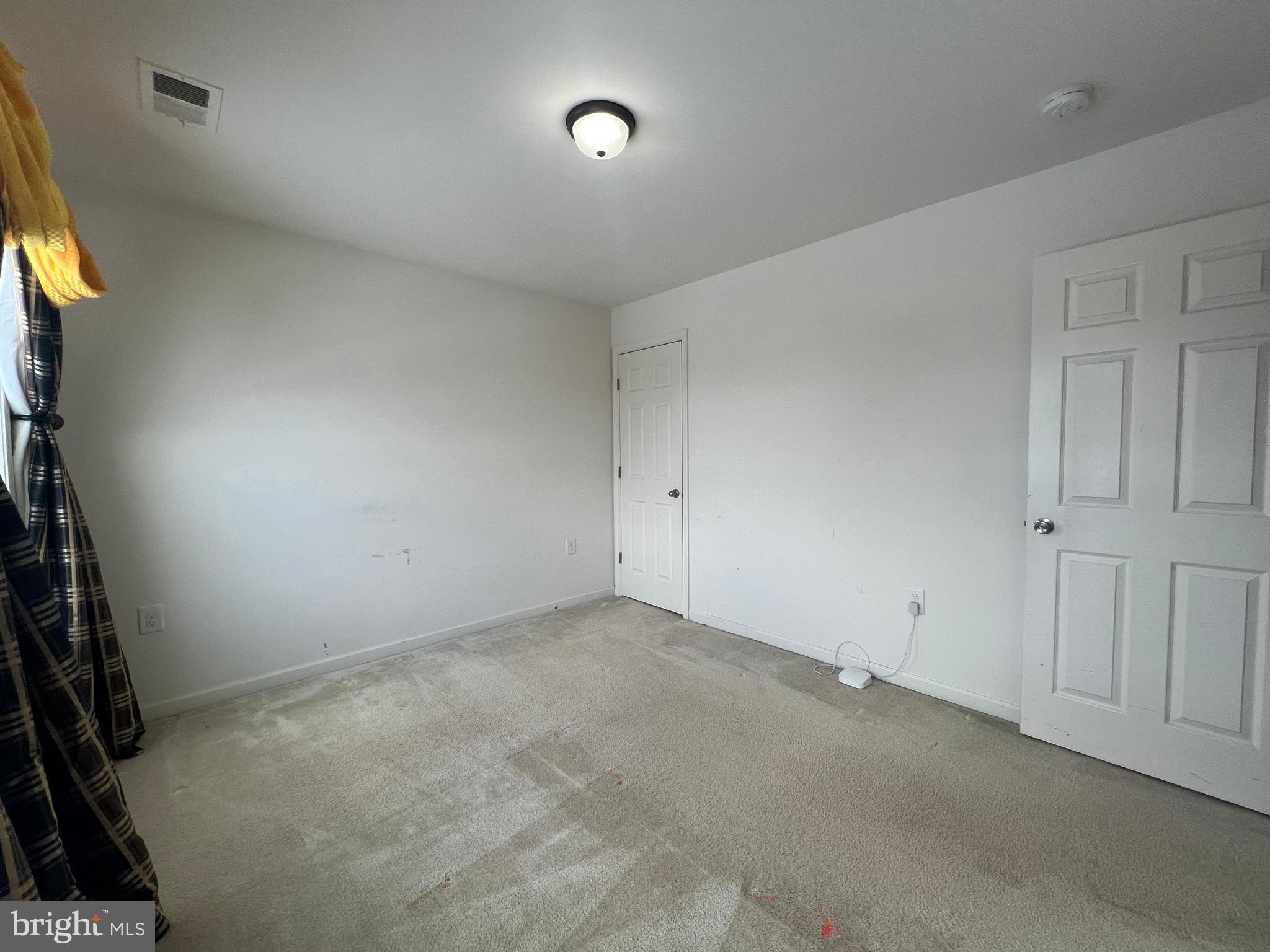 BENTWOOD ESTATES - Residential Lease