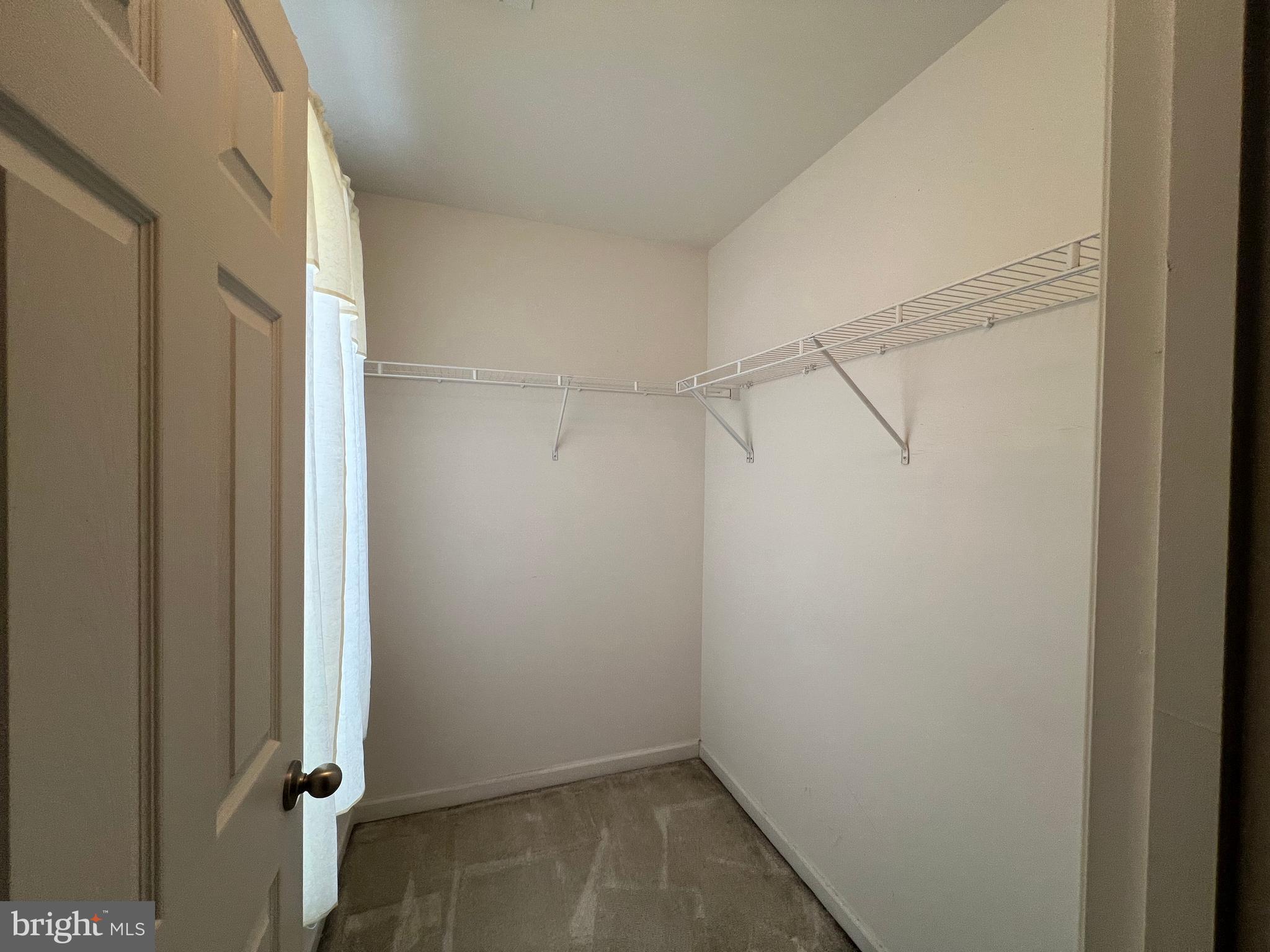 BENTWOOD ESTATES - Residential Lease