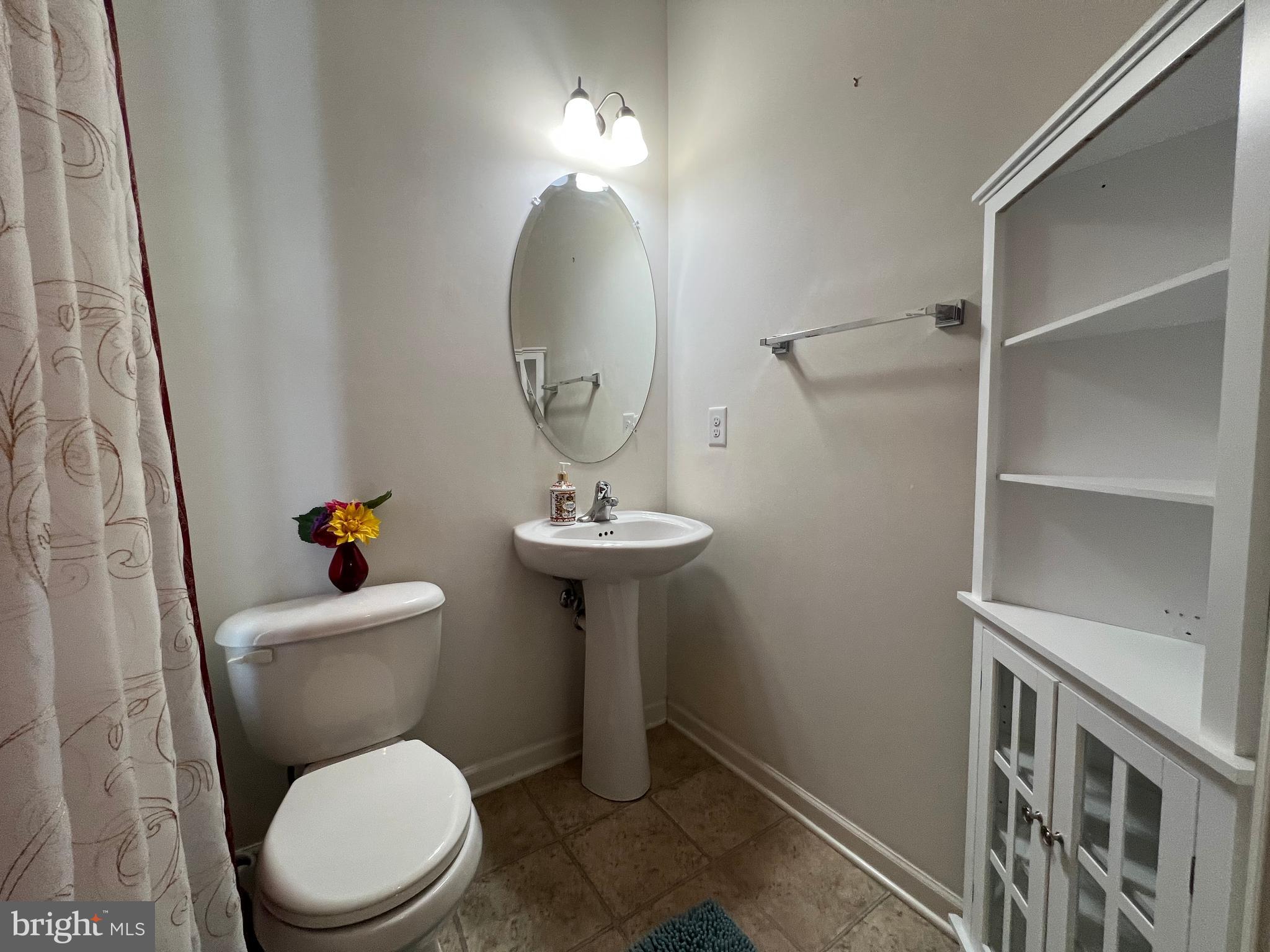 BENTWOOD ESTATES - Residential Lease