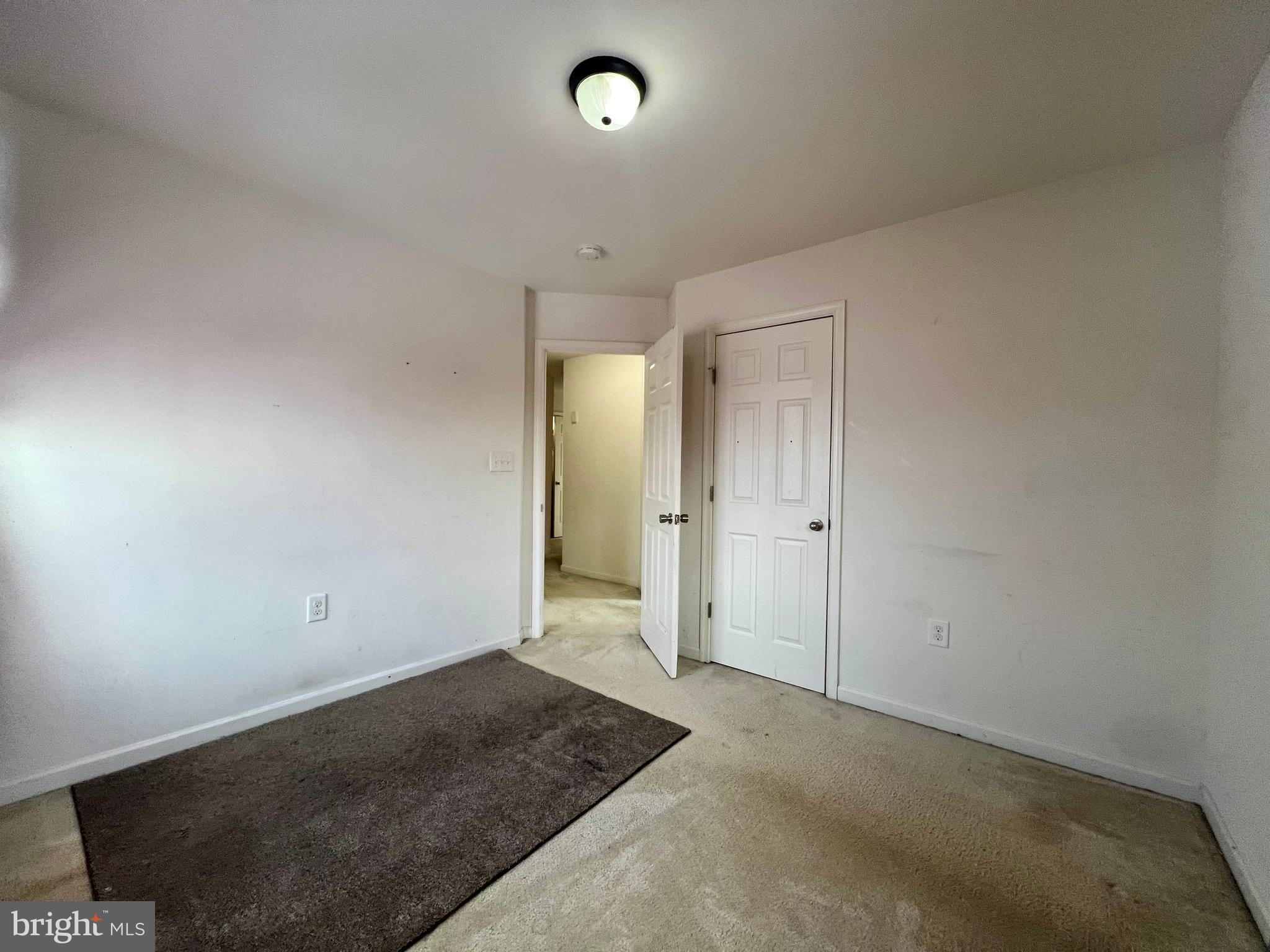 BENTWOOD ESTATES - Residential Lease