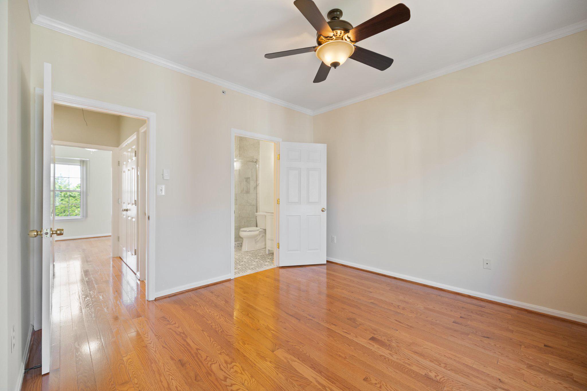 RUSSETT - Residential