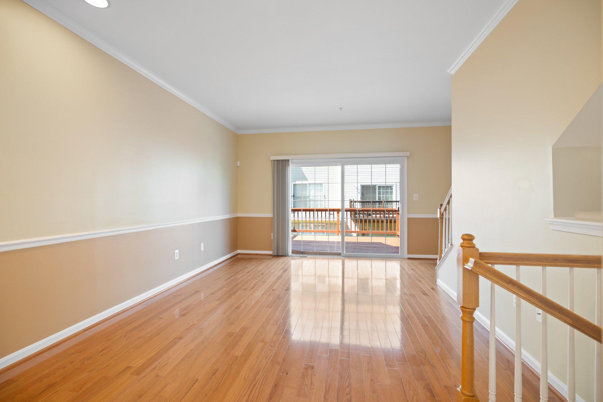 RUSSETT - Residential