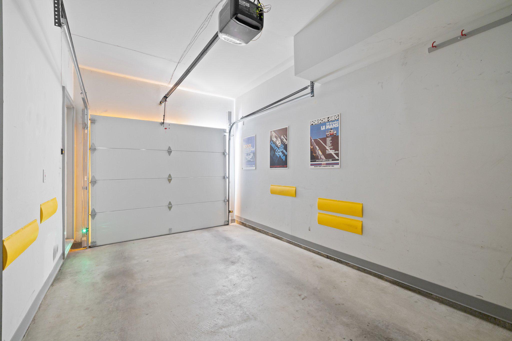 RUSSETT - Residential