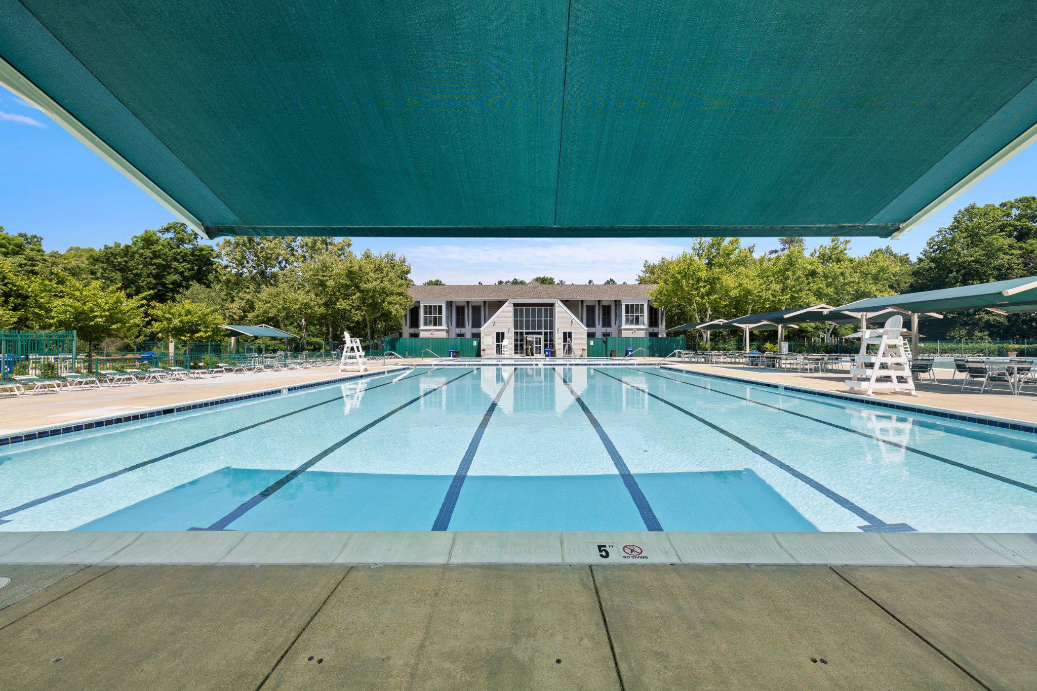 RUSSETT - Residential