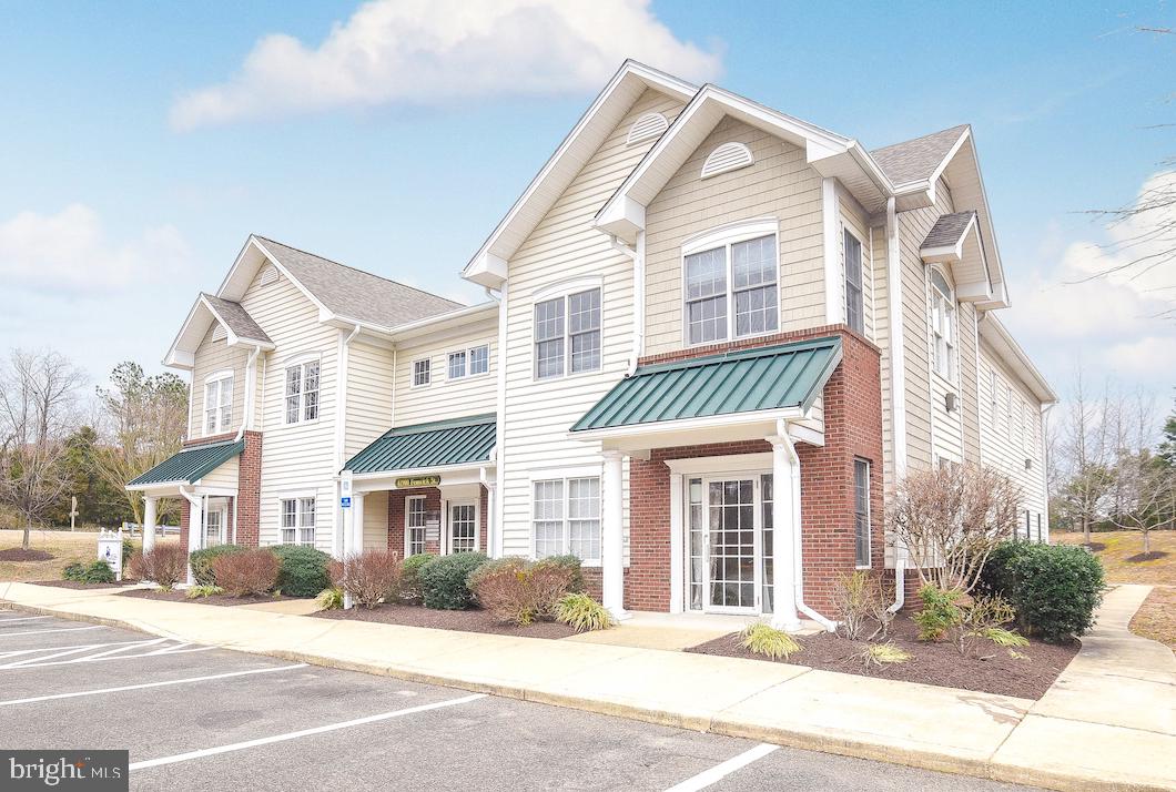 FOXWELL - Commercial Sale