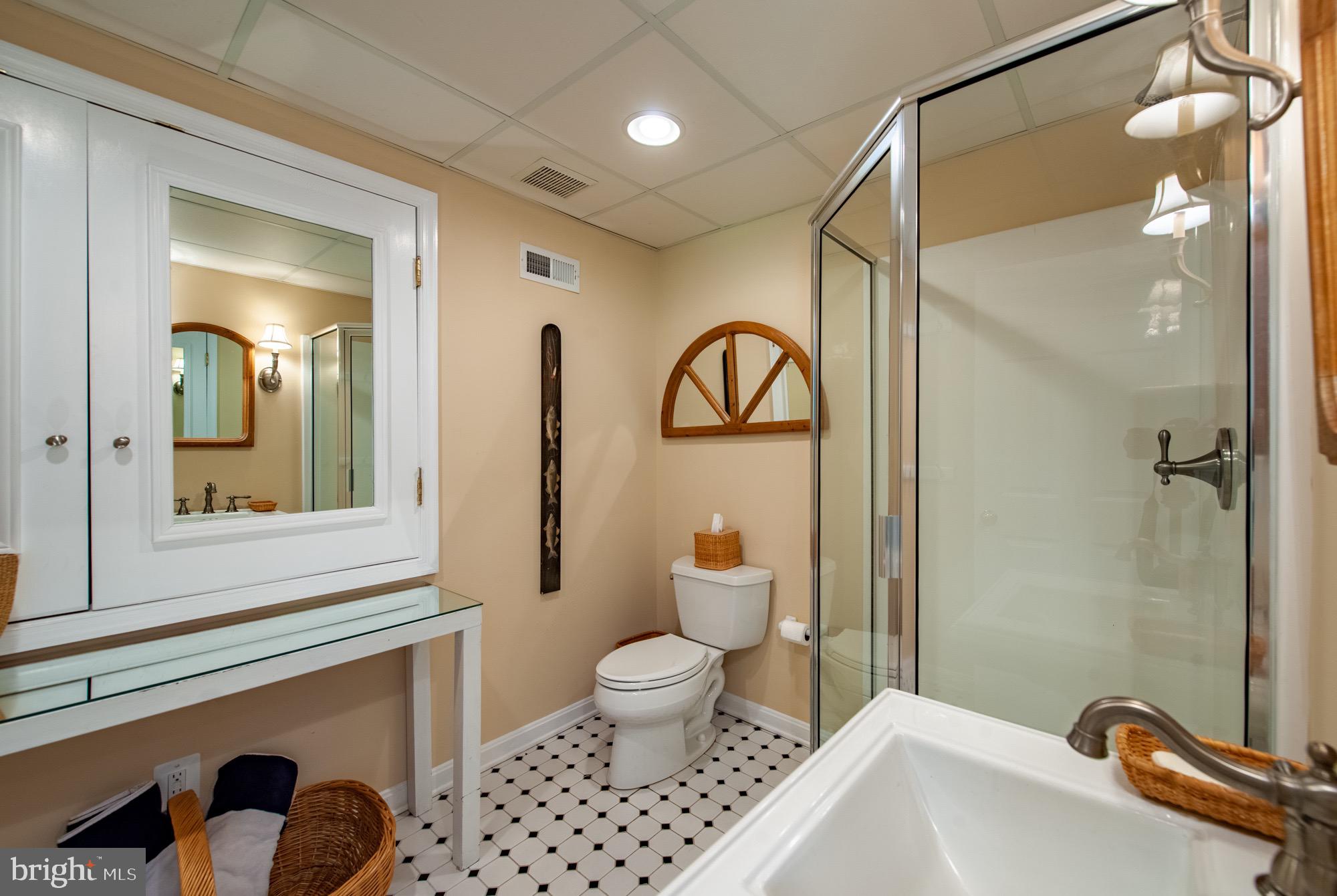 WIMBLEDON FARMS - Residential