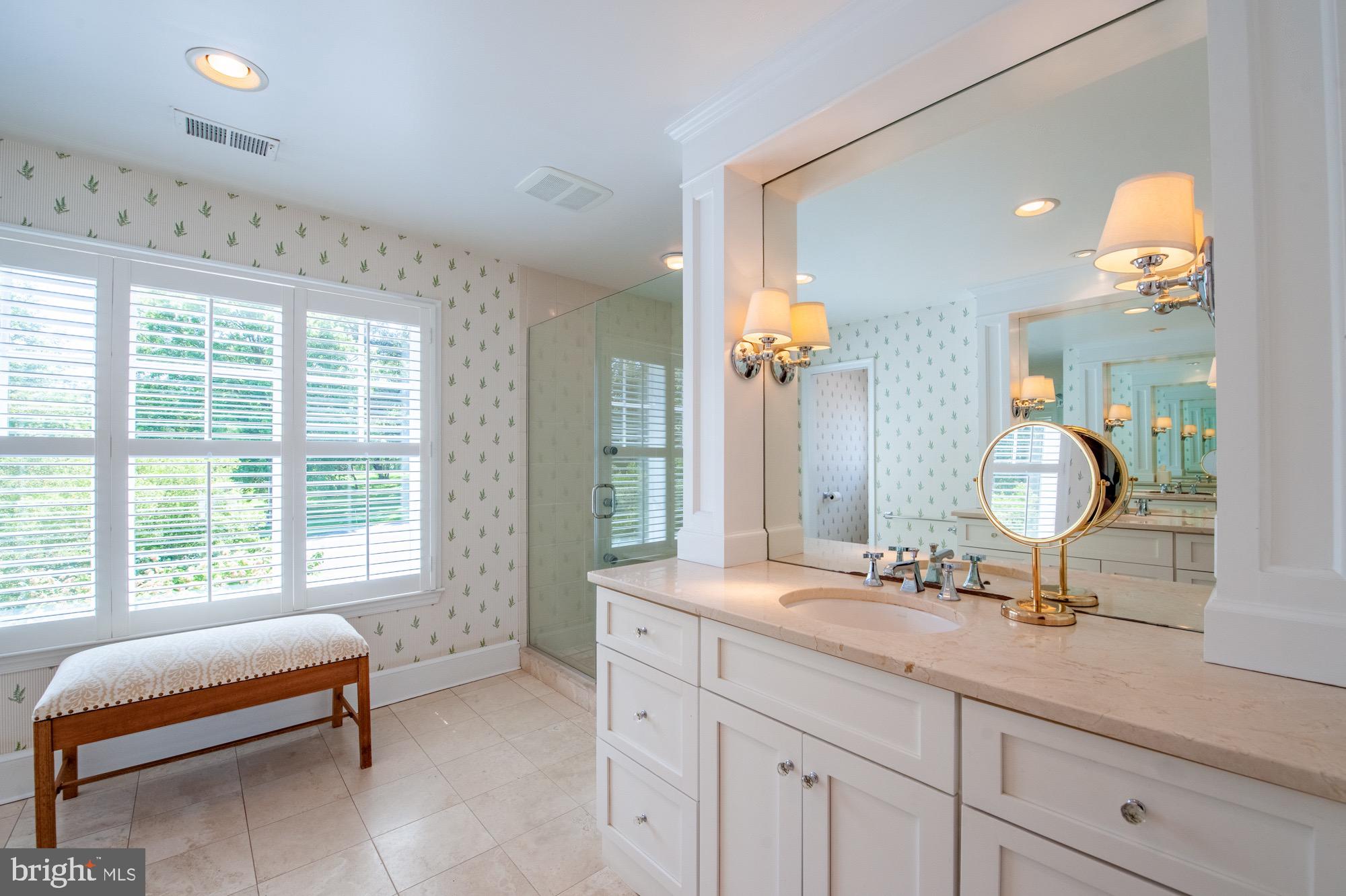 WIMBLEDON FARMS - Residential