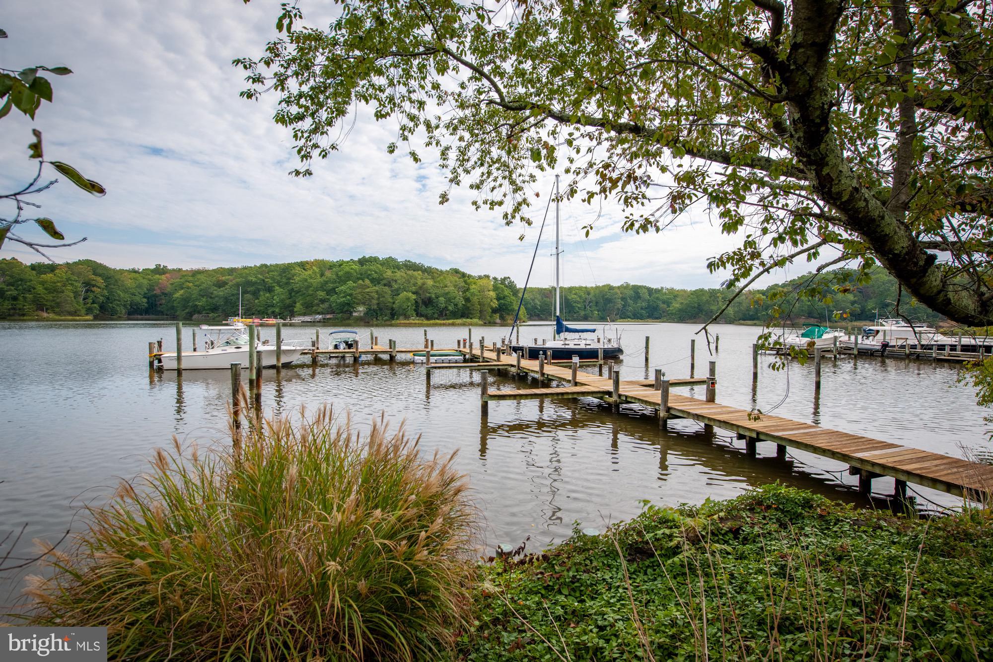 WIMBLEDON FARMS - Residential