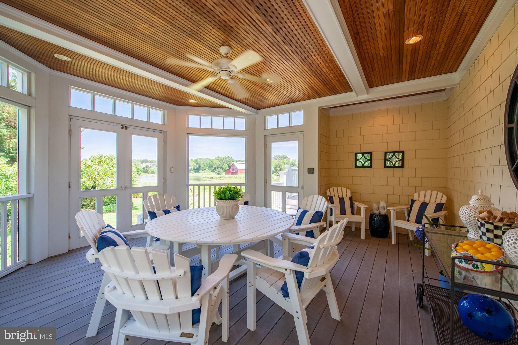 WIMBLEDON FARMS - Residential