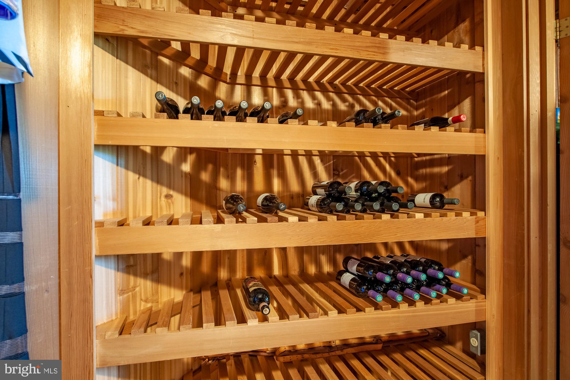 WIMBLEDON FARMS - Residential