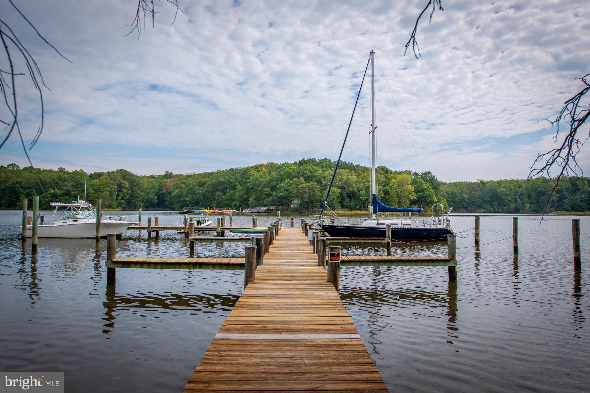 WIMBLEDON FARMS - Residential
