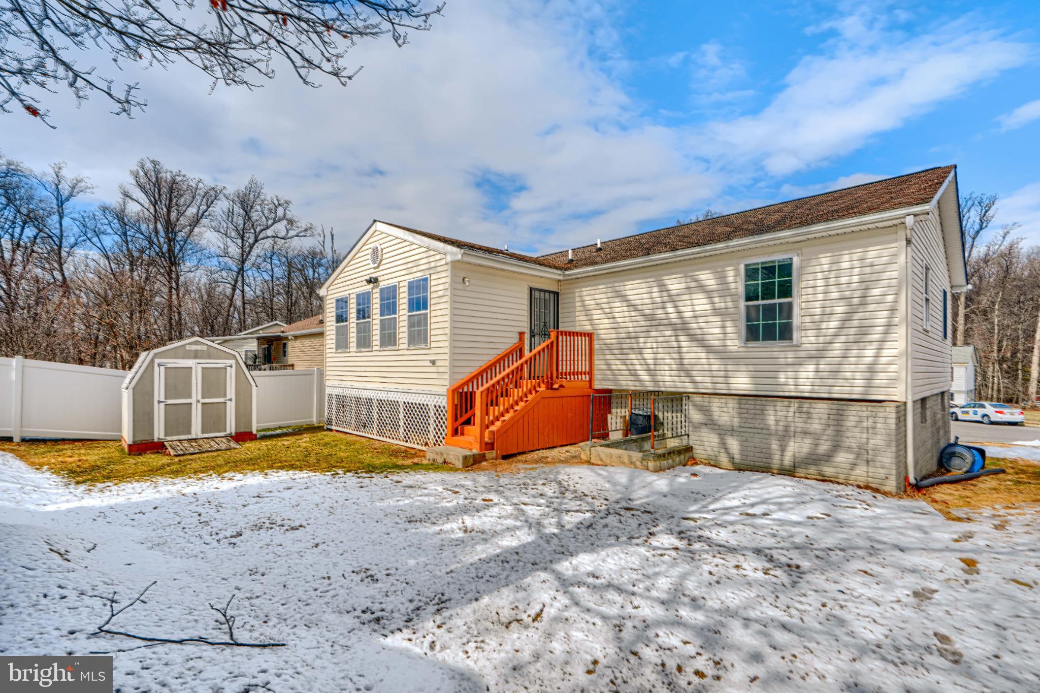 RANDALLSTOWN - Residential