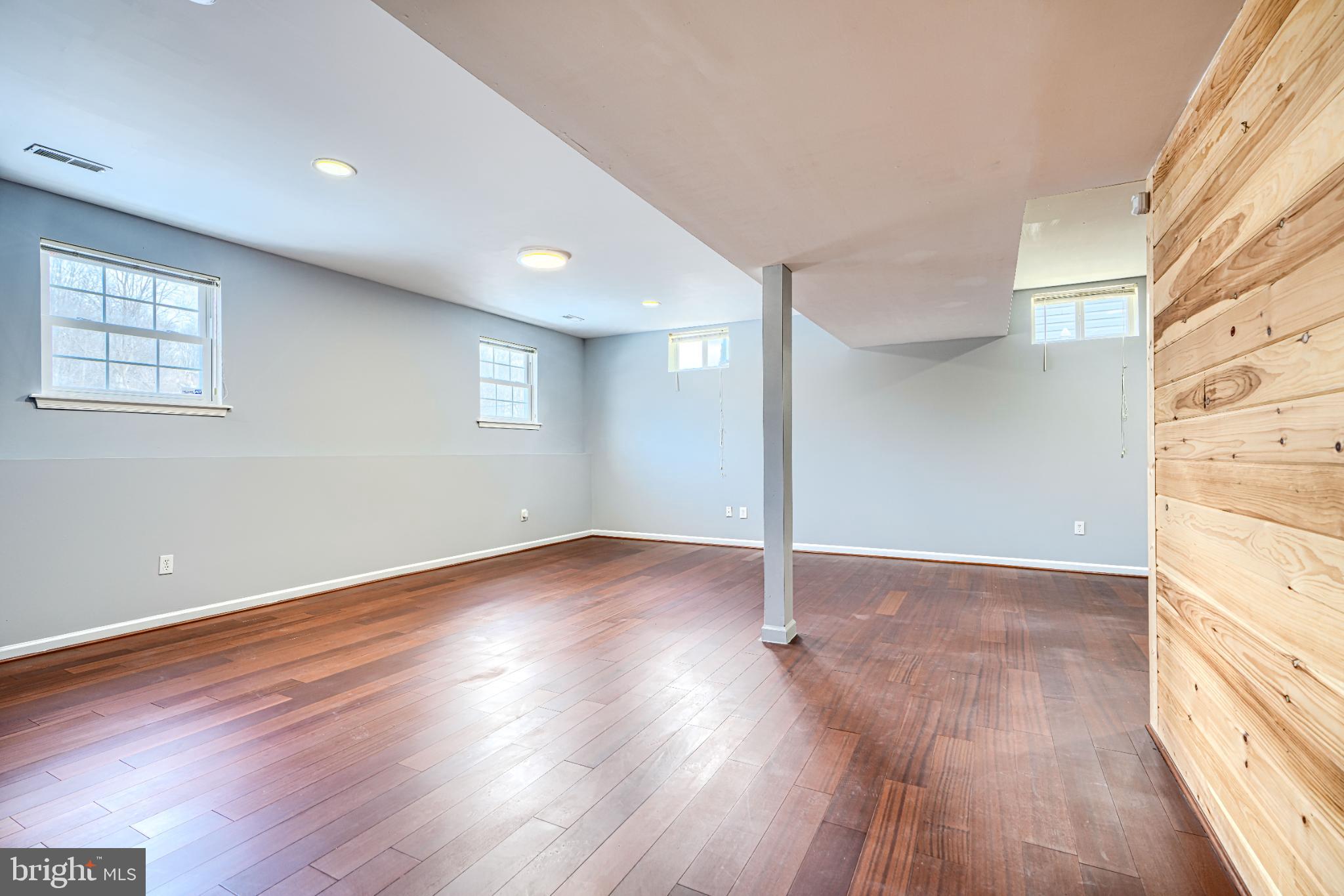 RANDALLSTOWN - Residential