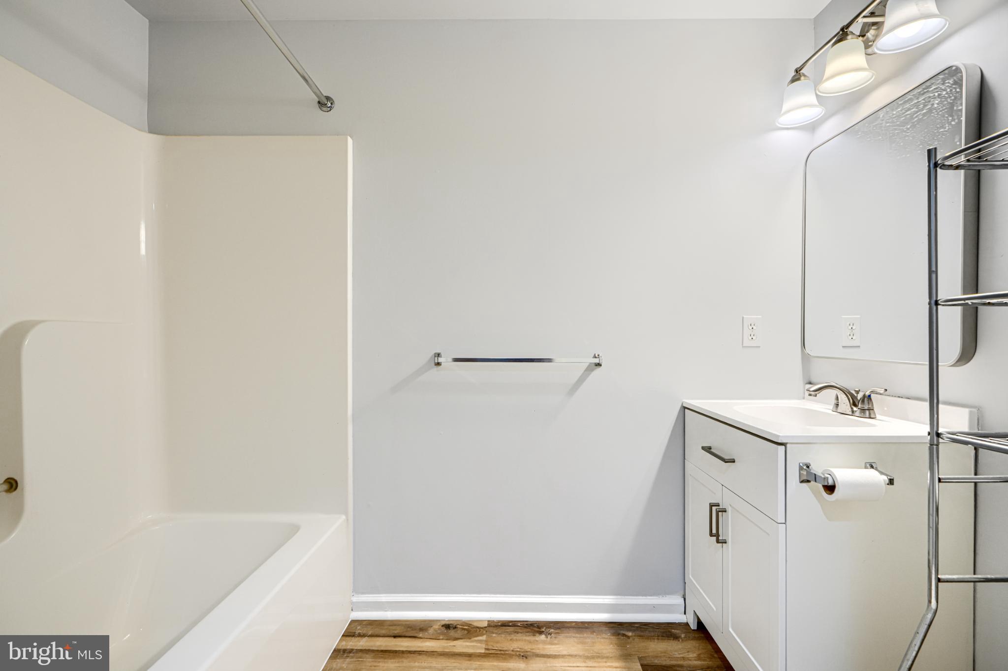 RANDALLSTOWN - Residential