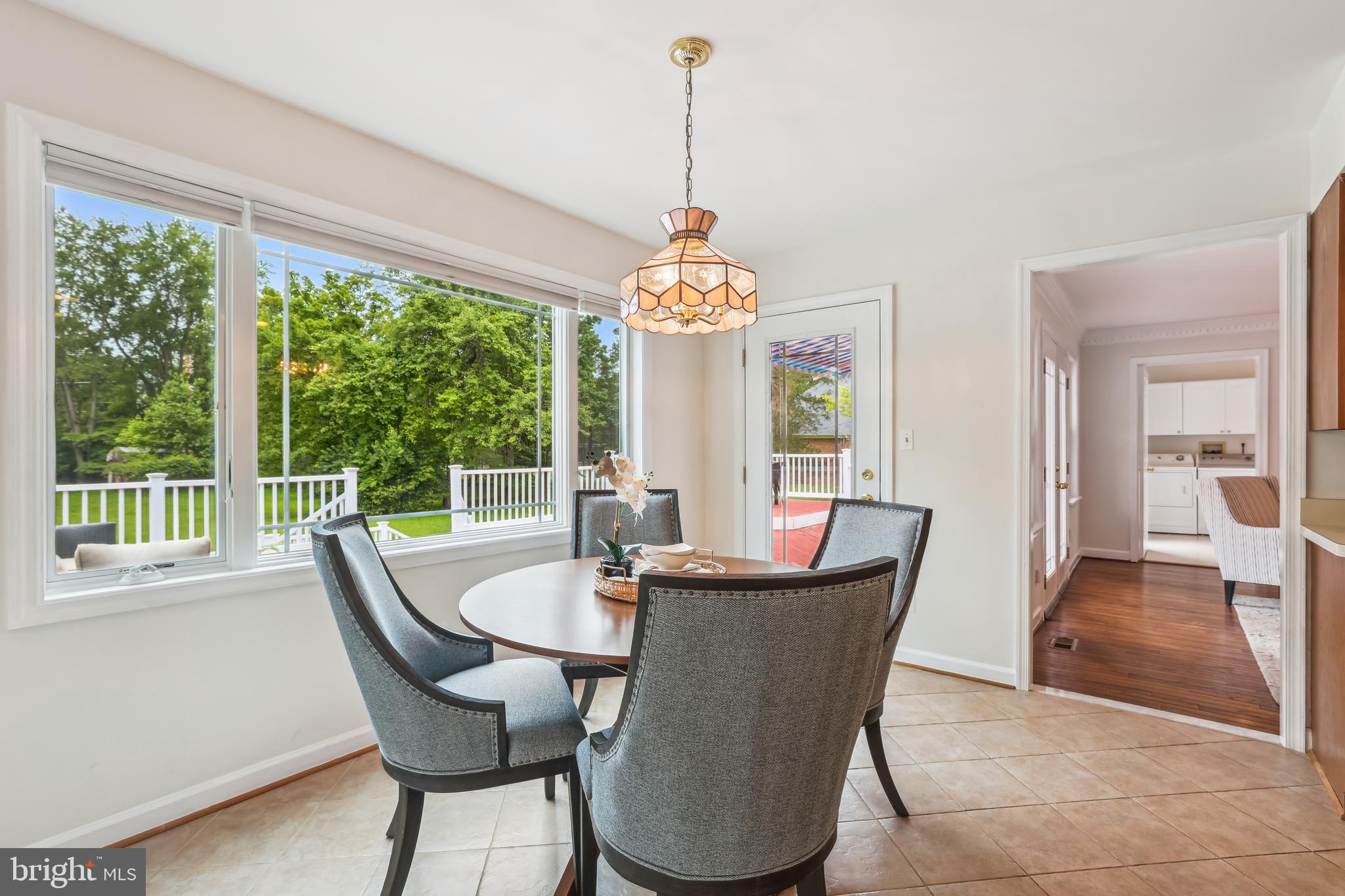 PT ROCKVILLE OUT RES 3 - Residential