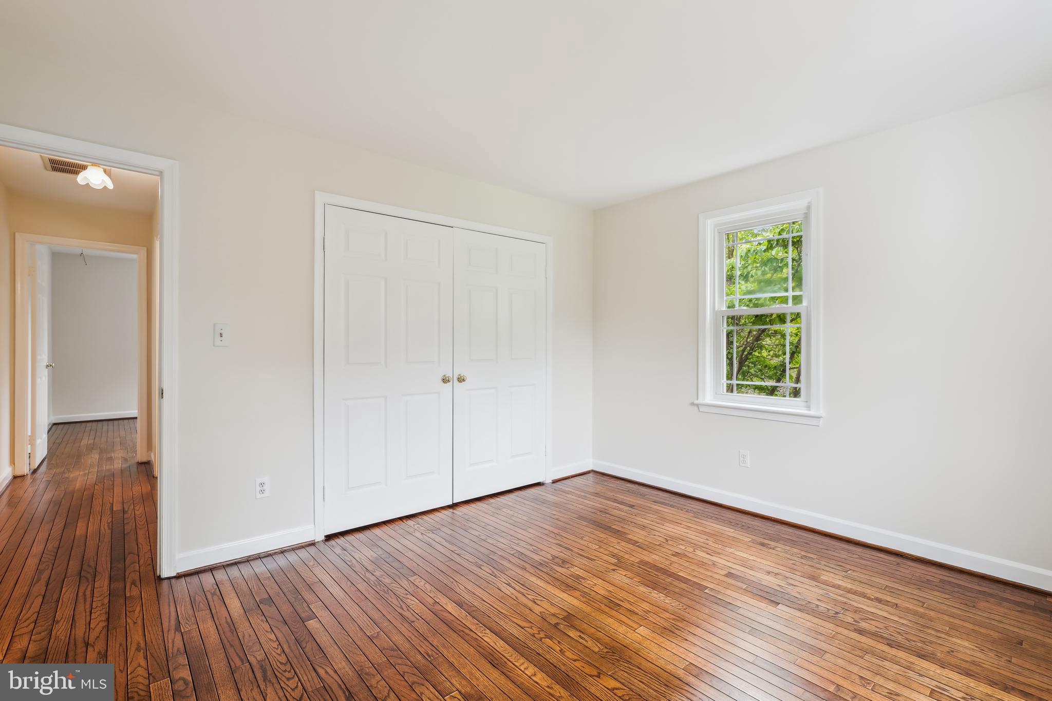 PT ROCKVILLE OUT RES 3 - Residential