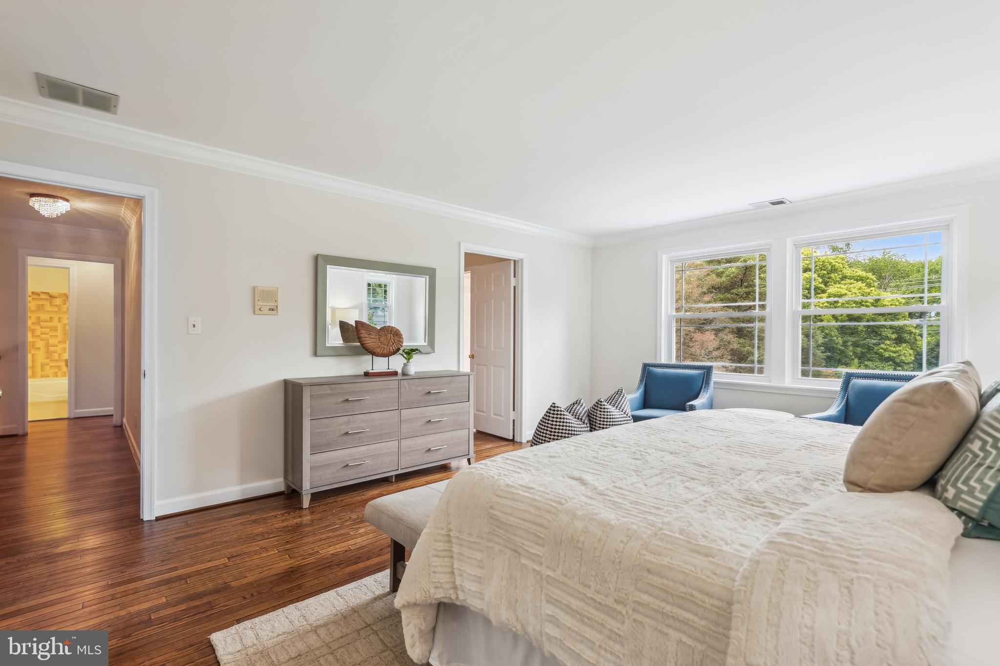 PT ROCKVILLE OUT RES 3 - Residential