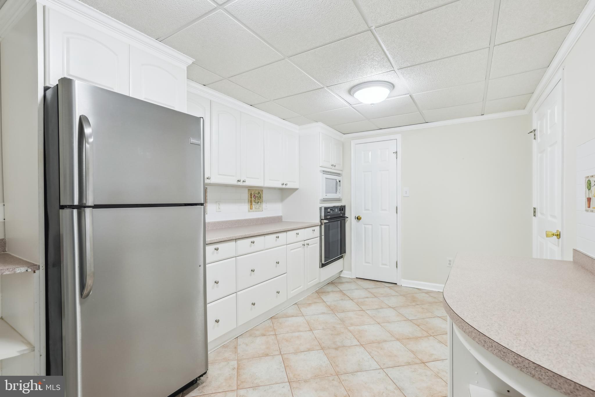 PT ROCKVILLE OUT RES 3 - Residential