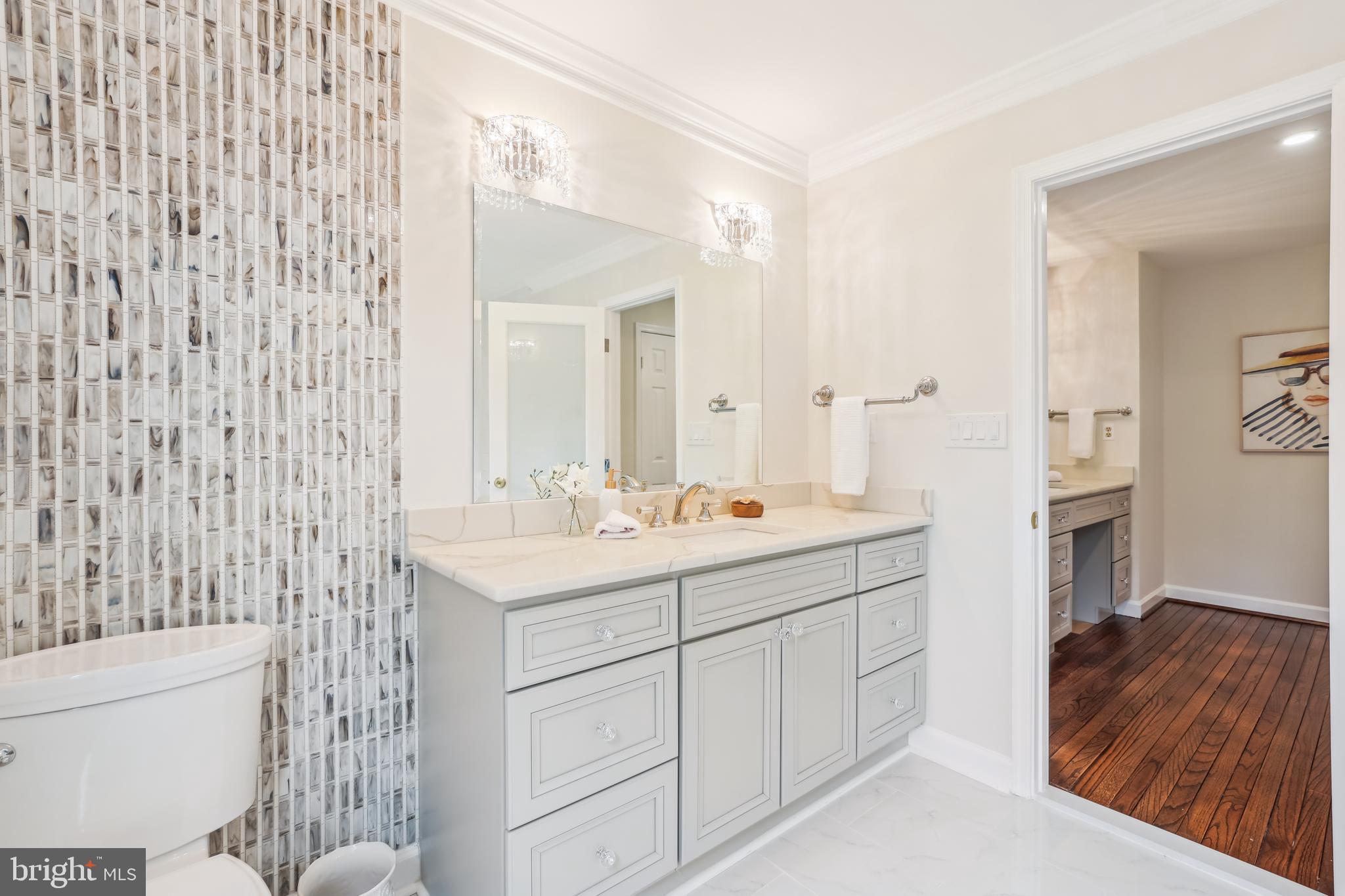 PT ROCKVILLE OUT RES 3 - Residential