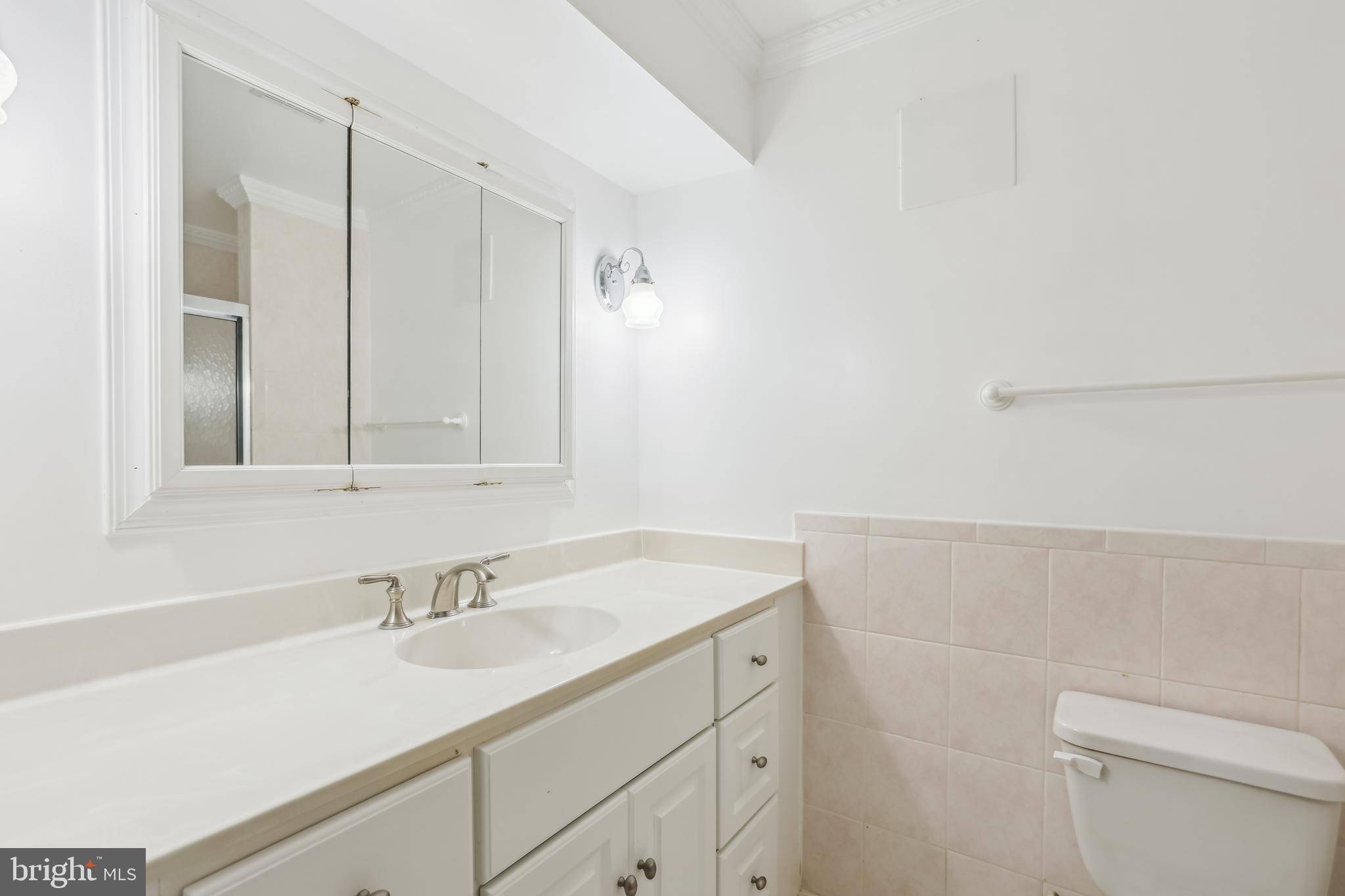 PT ROCKVILLE OUT RES 3 - Residential