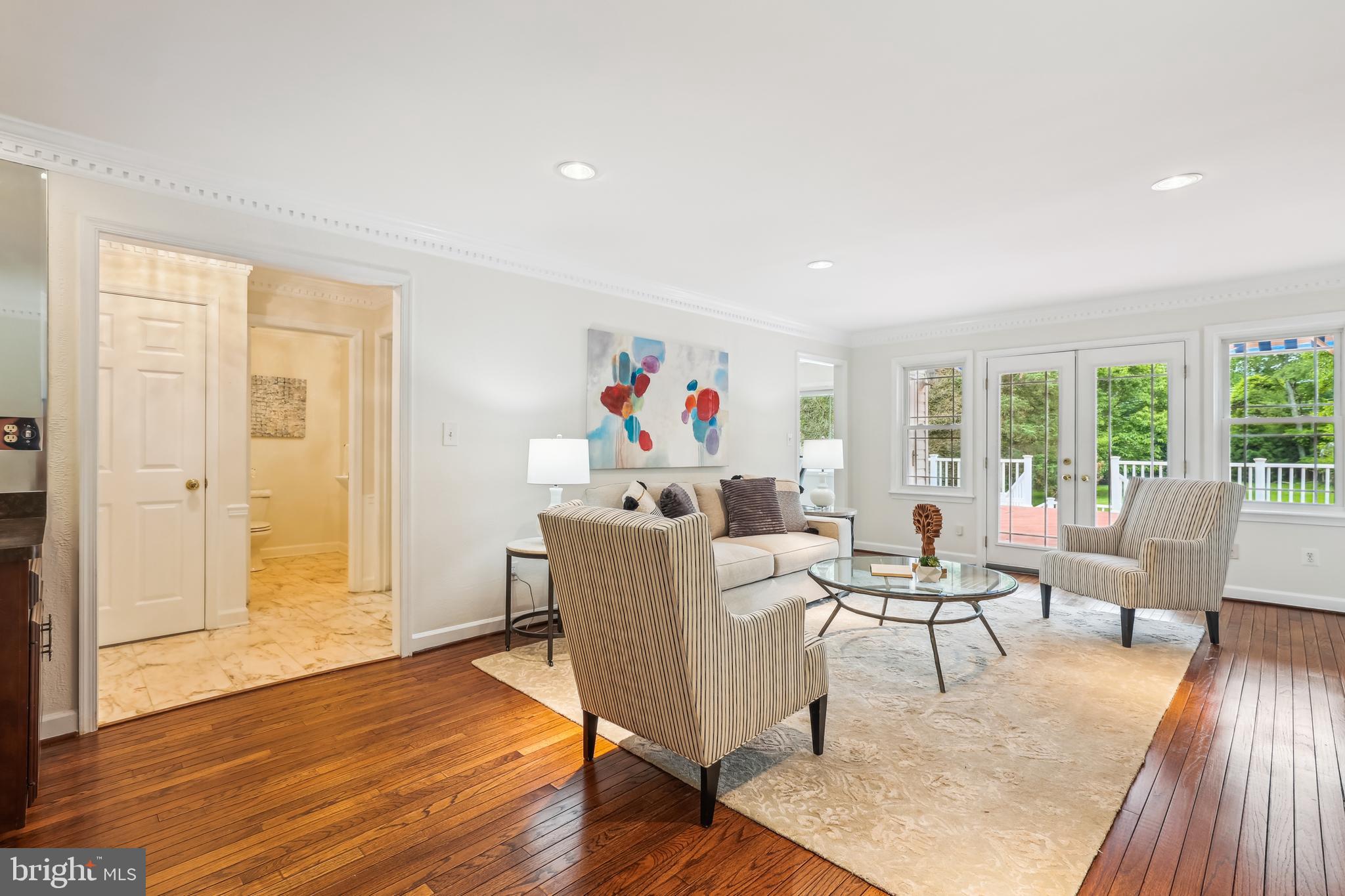 PT ROCKVILLE OUT RES 3 - Residential