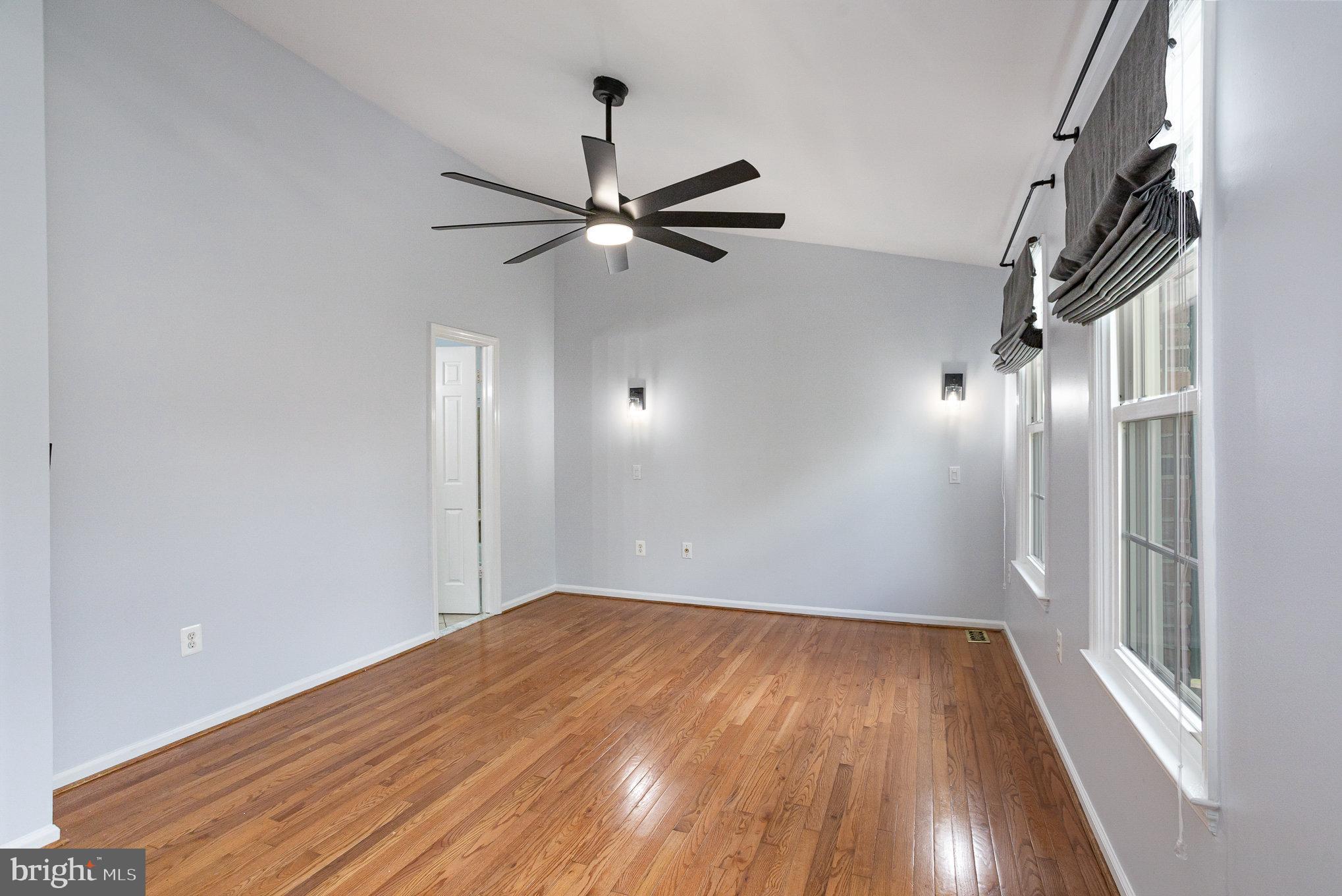 KINGSTOWNE - Residential Lease