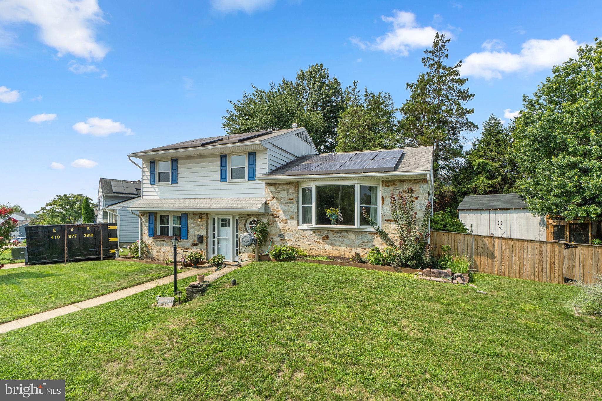 1800 PALO CIRCLE