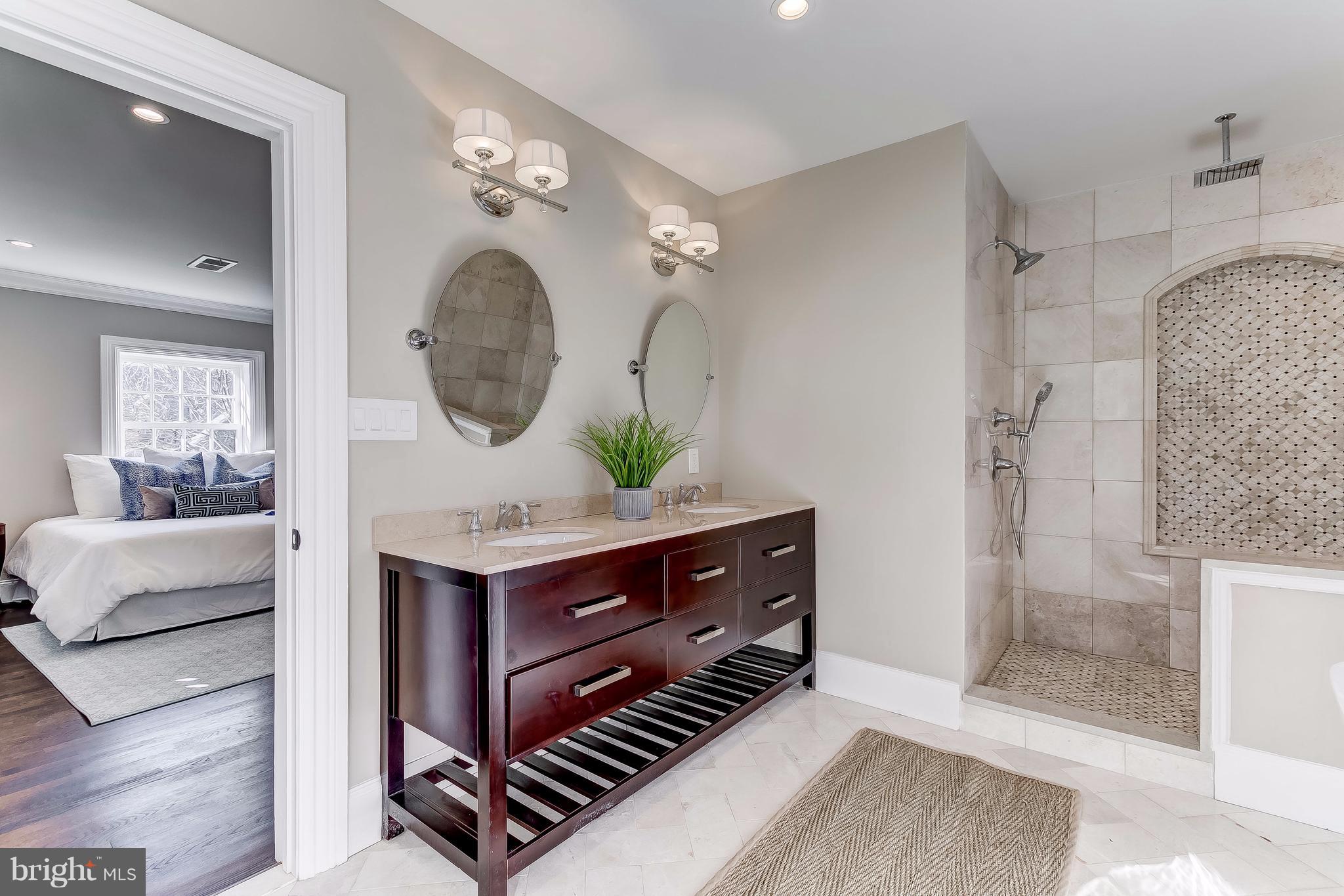 GREATER HOMELAND HISTORIC DISTRICT - Residential