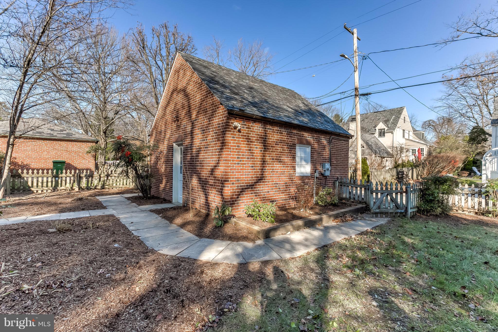 GREATER HOMELAND HISTORIC DISTRICT - Residential