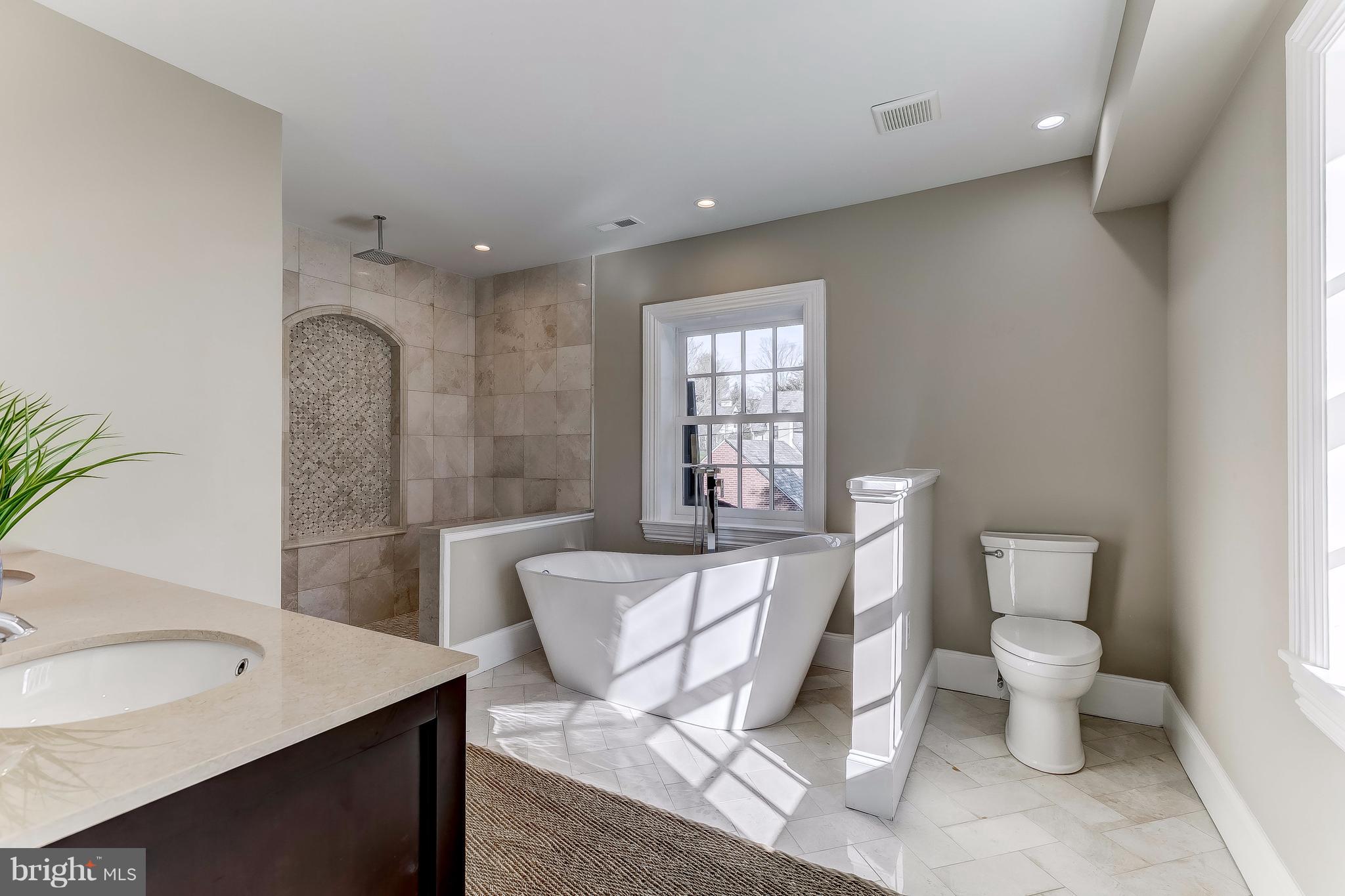 GREATER HOMELAND HISTORIC DISTRICT - Residential