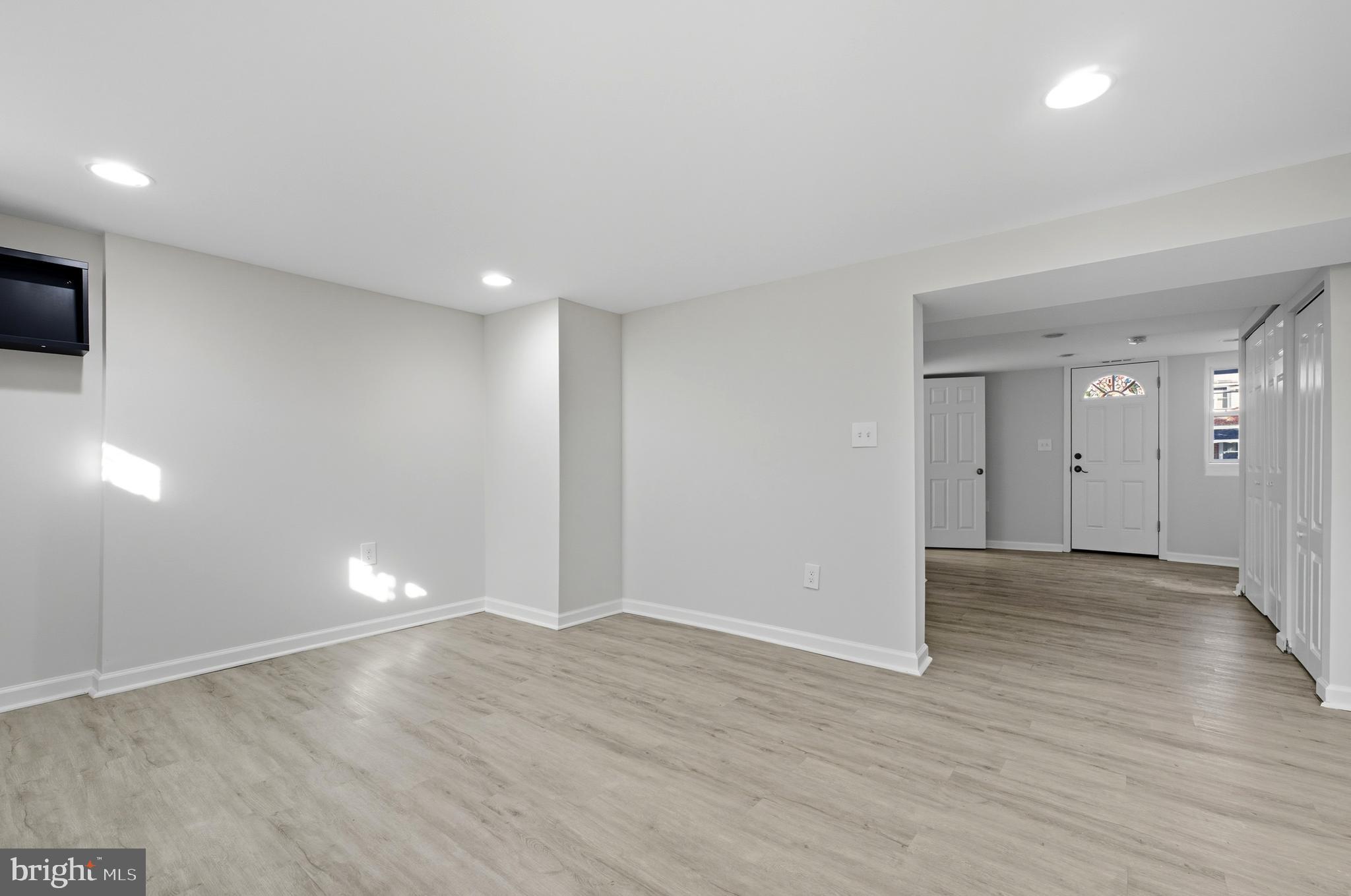 NORTHWOOD - Residential