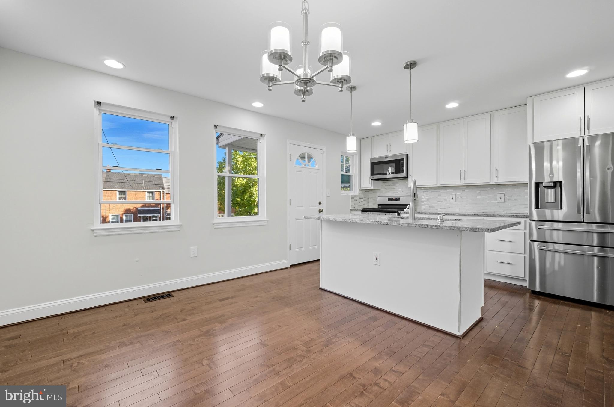 NORTHWOOD - Residential