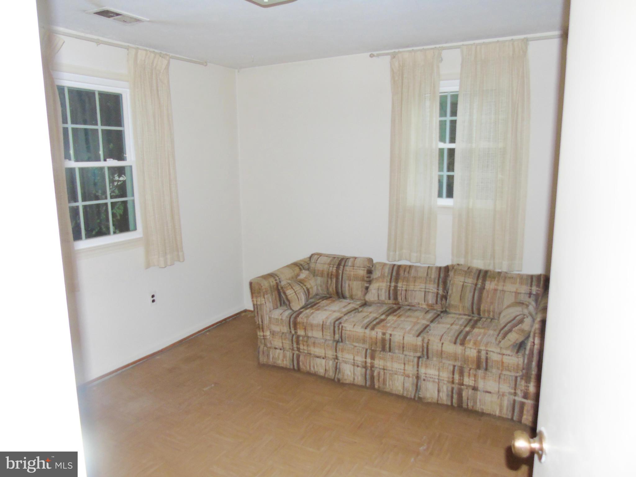 MARLTON - Residential