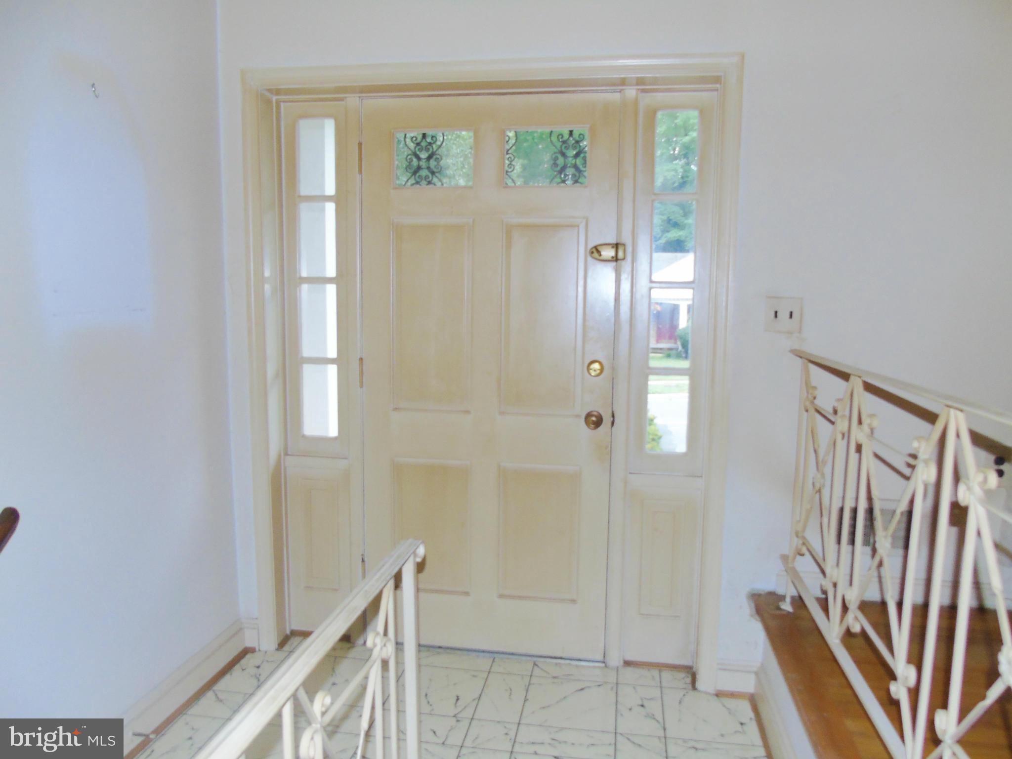 MARLTON - Residential