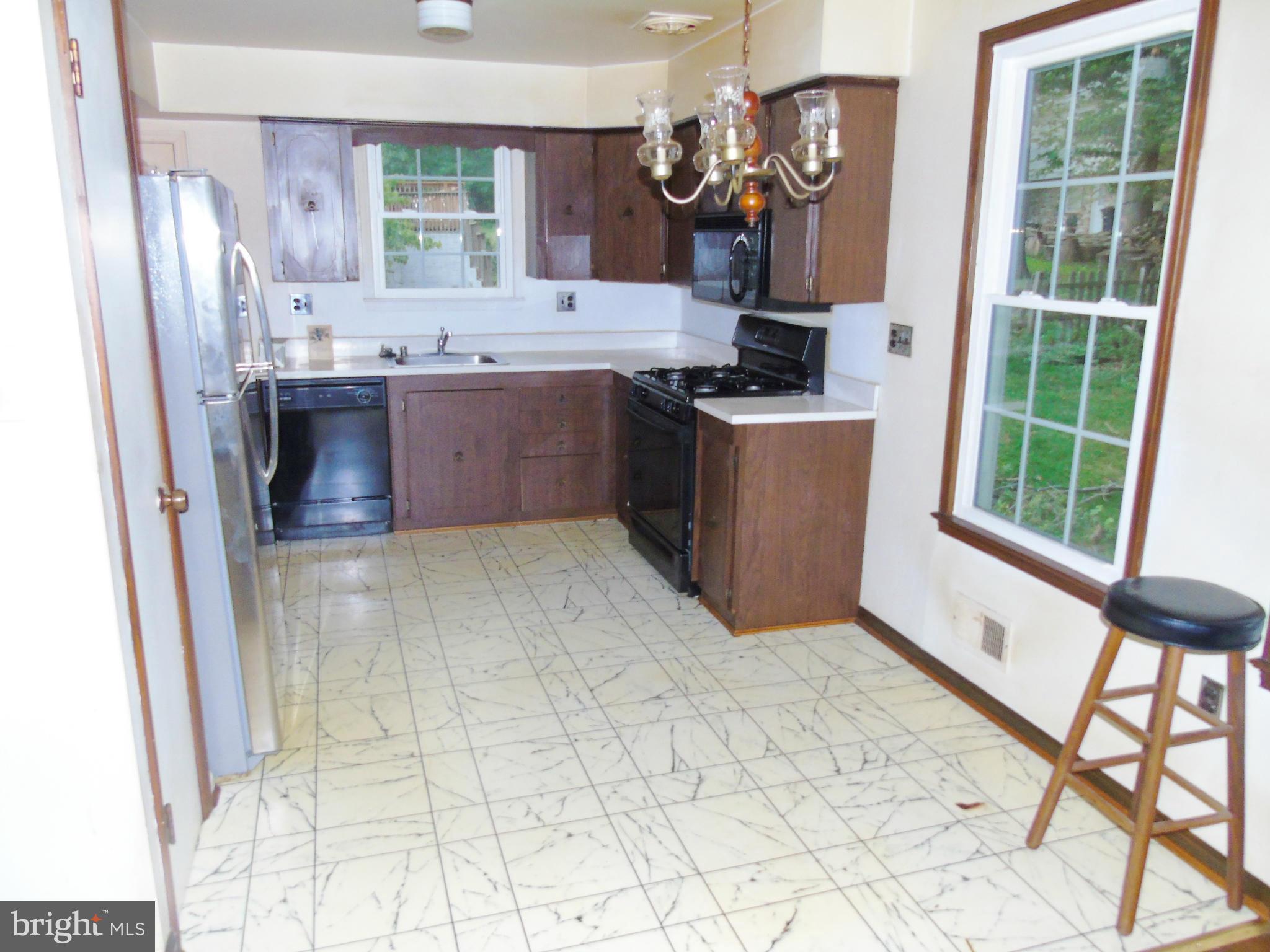 MARLTON - Residential