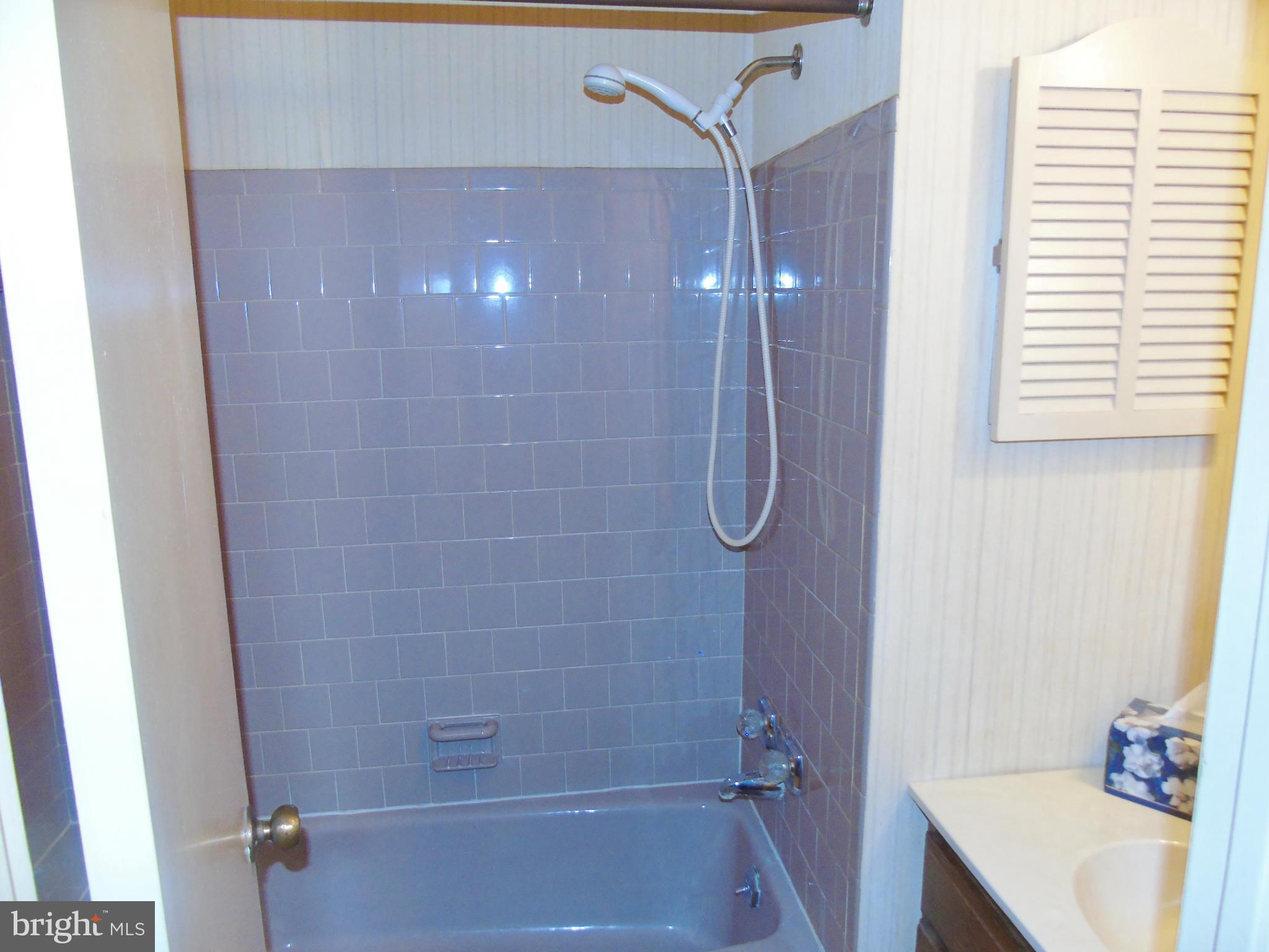 MARLTON - Residential