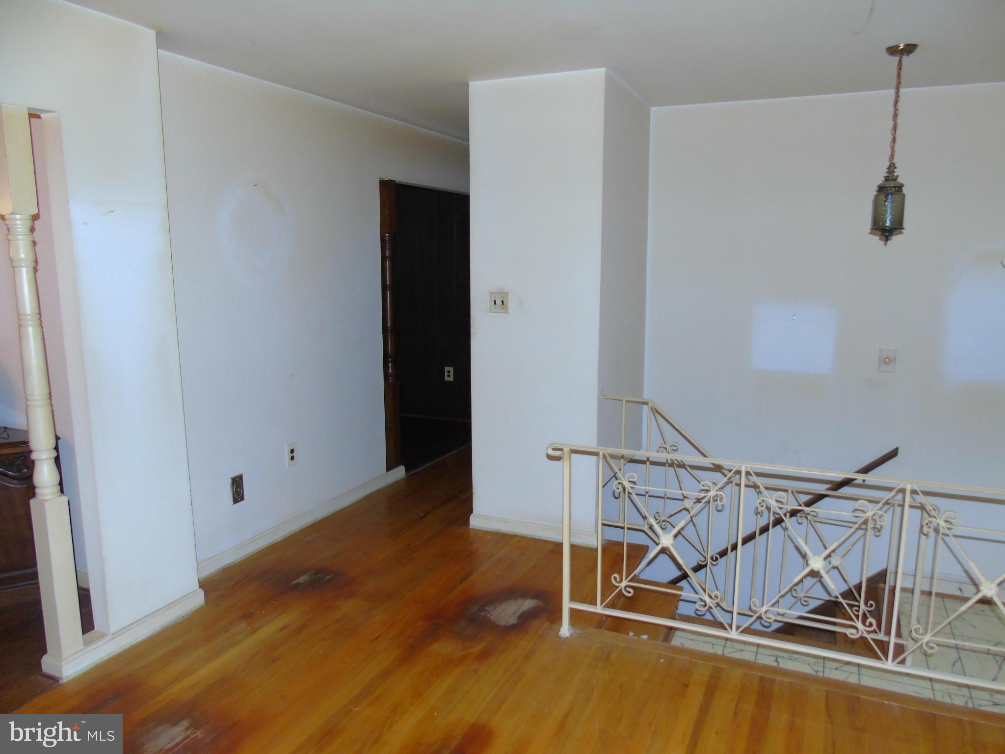 MARLTON - Residential