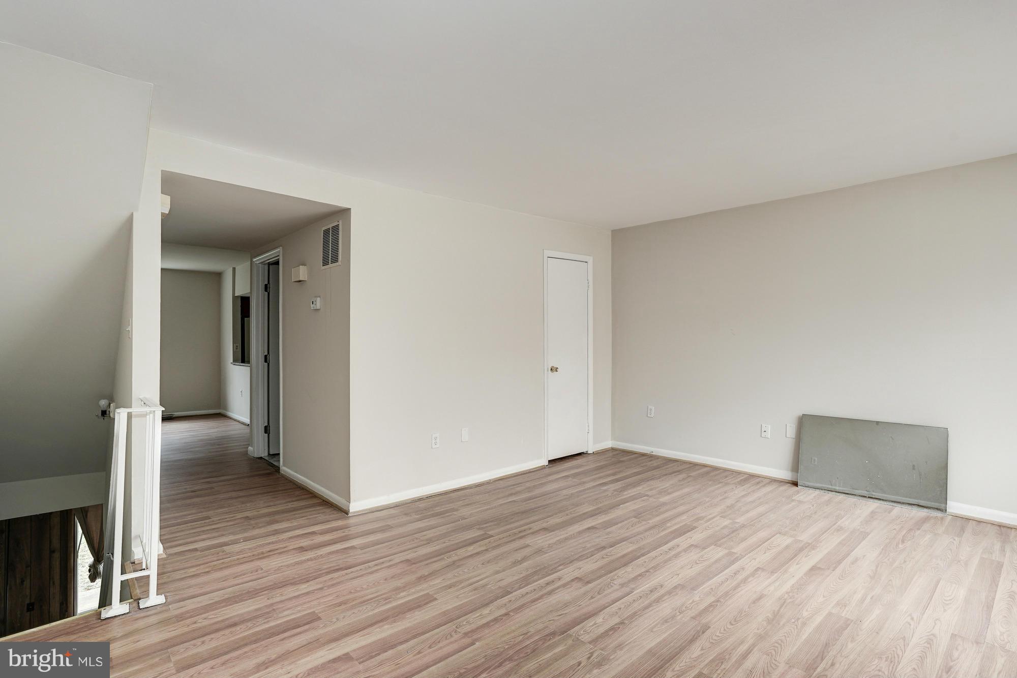 DALE CITY - Residential