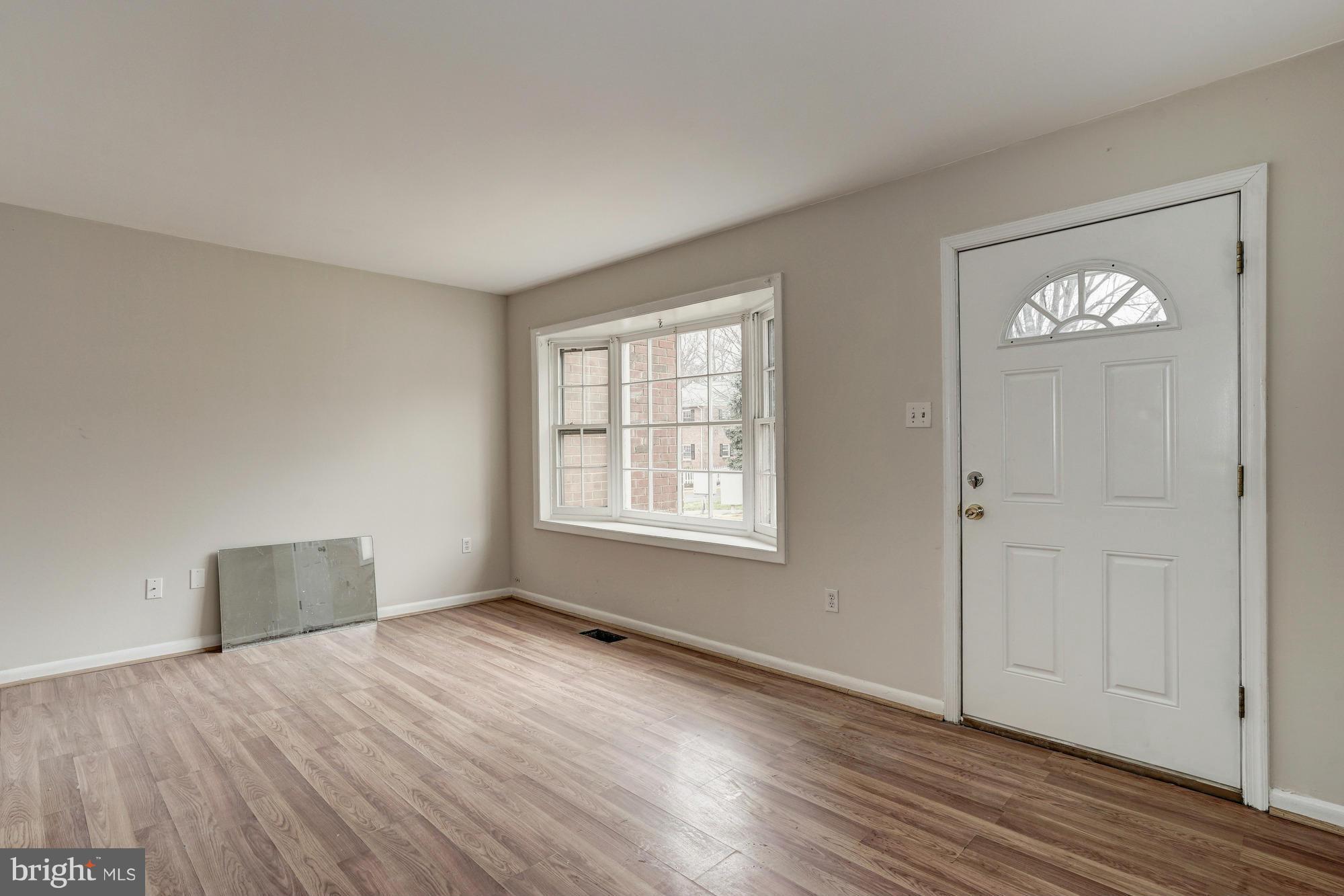 DALE CITY - Residential