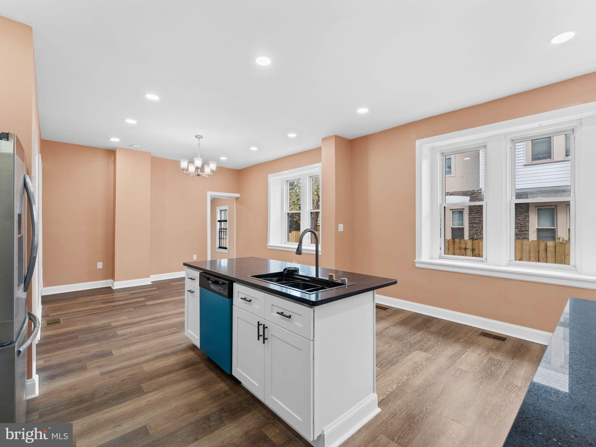 GERMANTOWN (EAST) - Residential