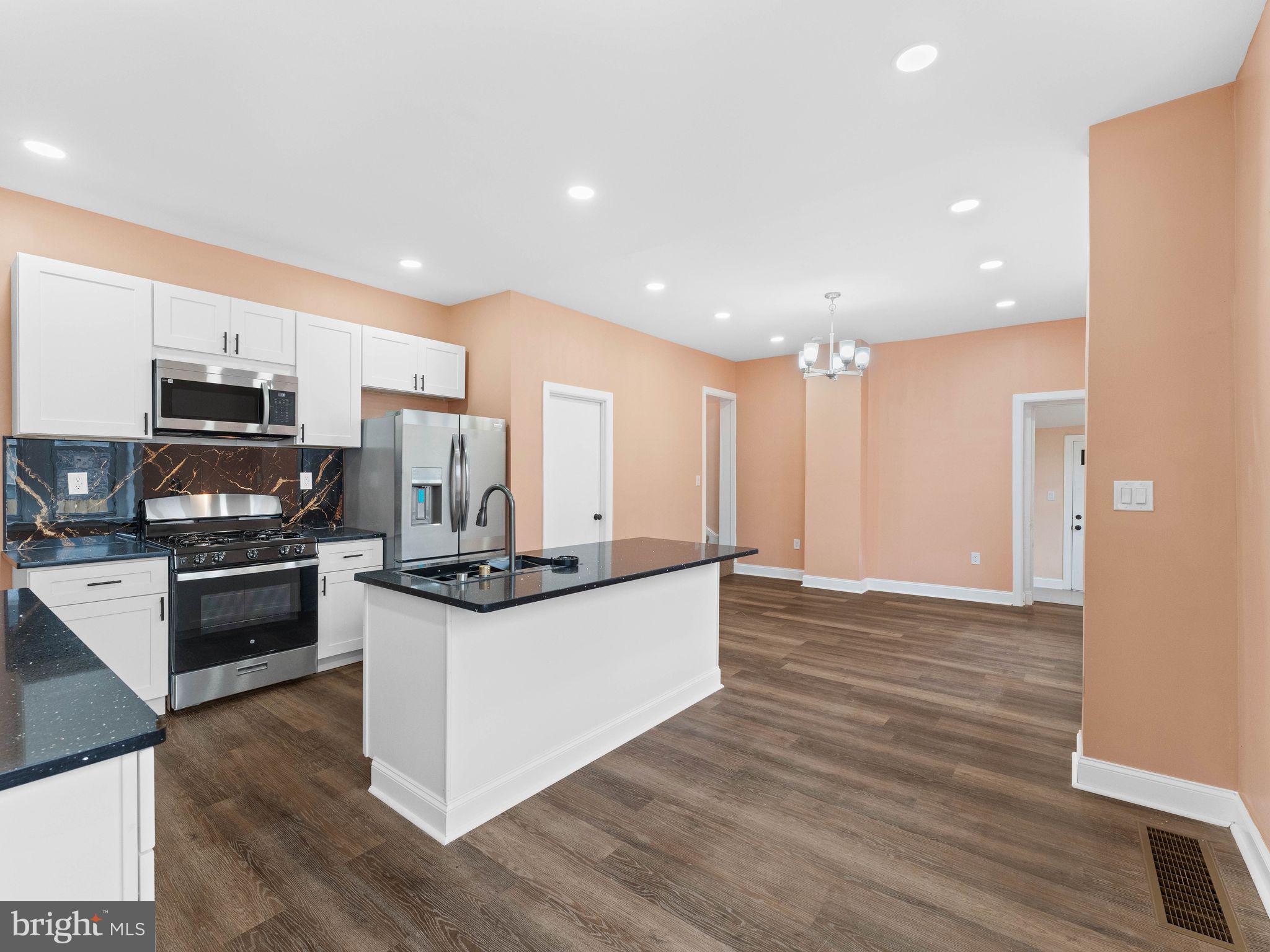 GERMANTOWN (EAST) - Residential