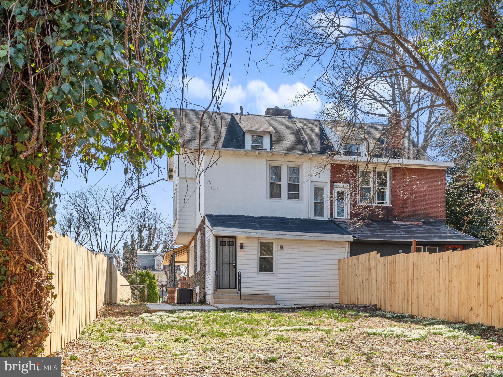 GERMANTOWN (EAST) - Residential