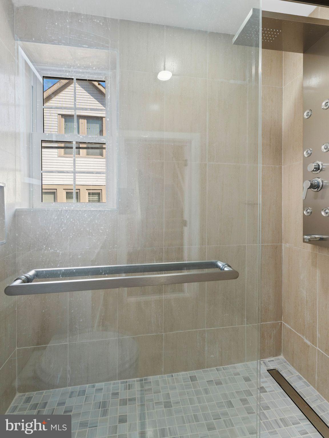 GERMANTOWN (EAST) - Residential