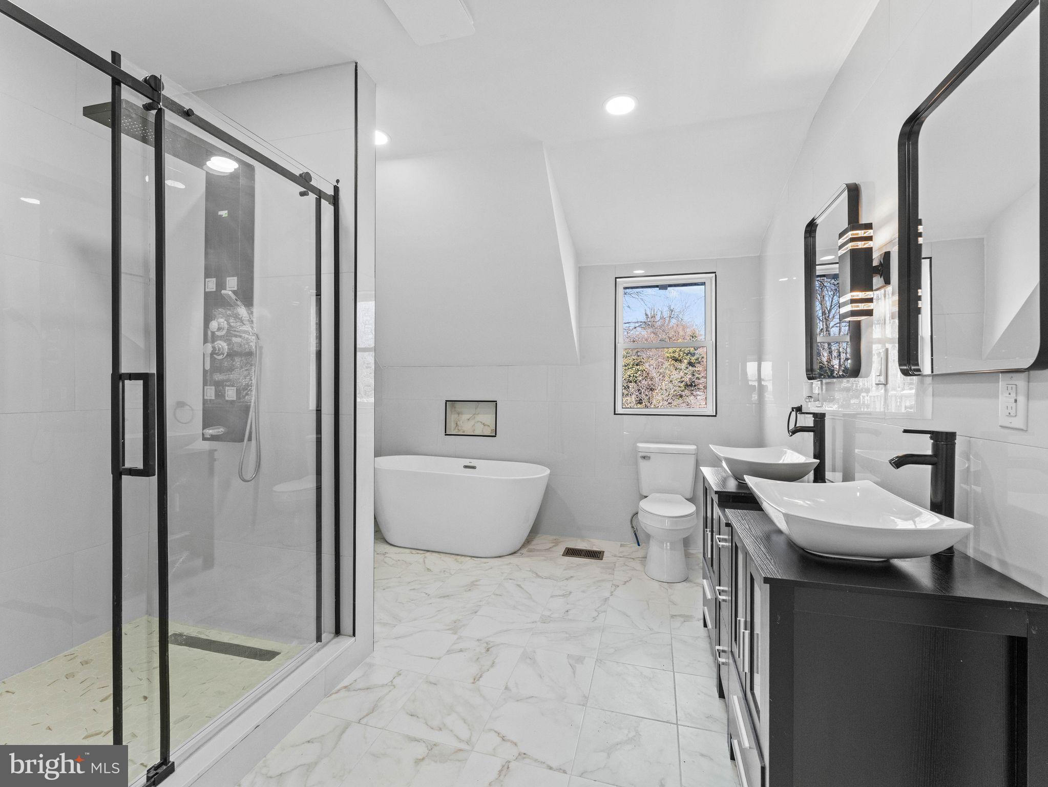 GERMANTOWN (EAST) - Residential