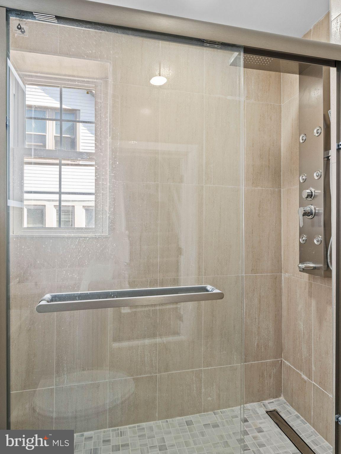 GERMANTOWN (EAST) - Residential