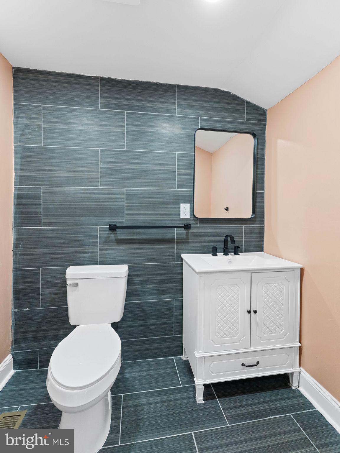 GERMANTOWN (EAST) - Residential