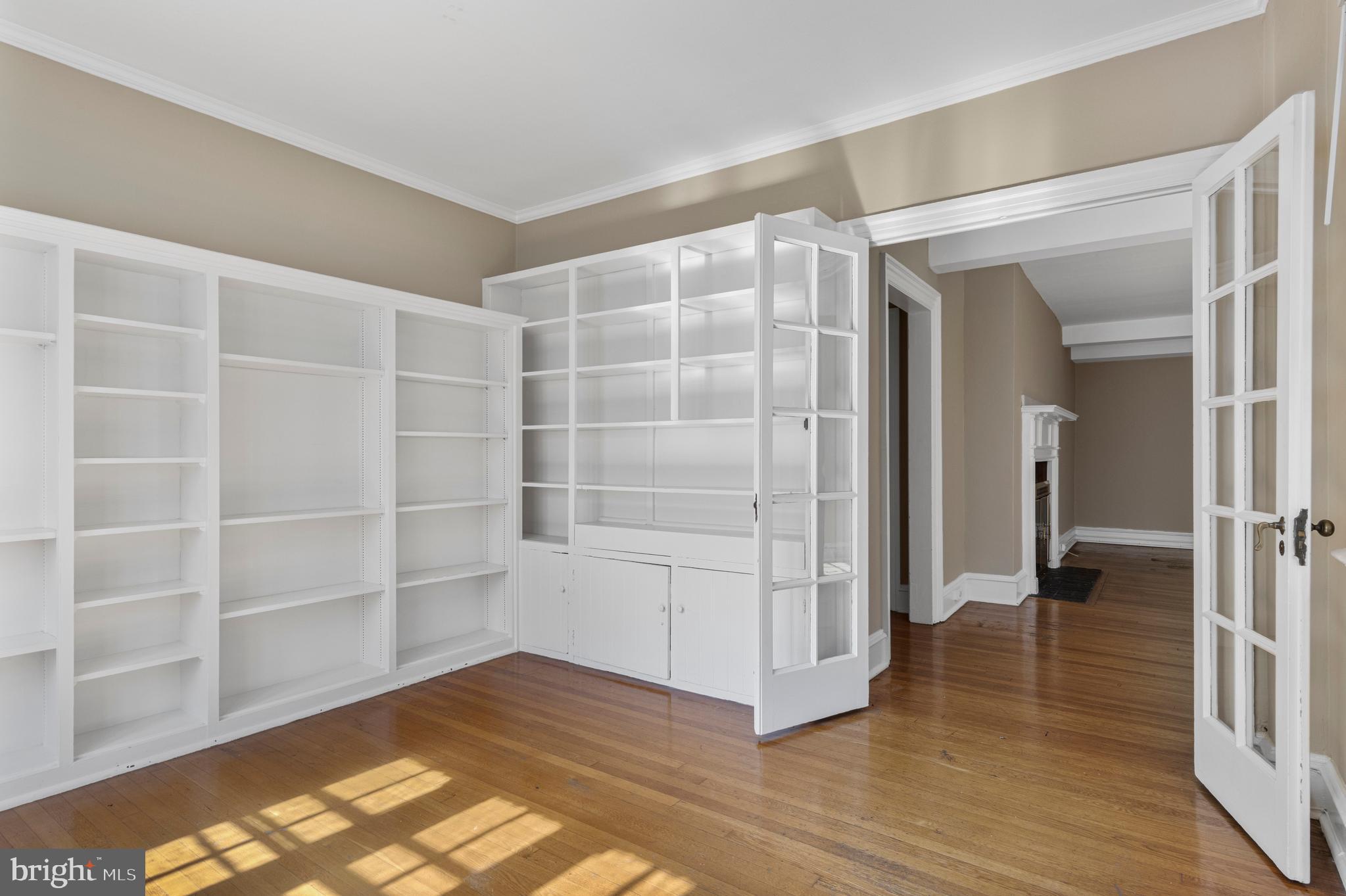 YORKLYNNE MANOR - Residential Lease